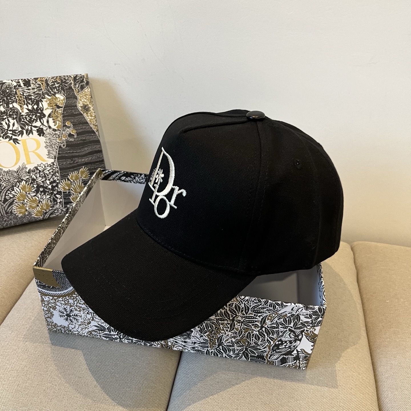 D*or Hats