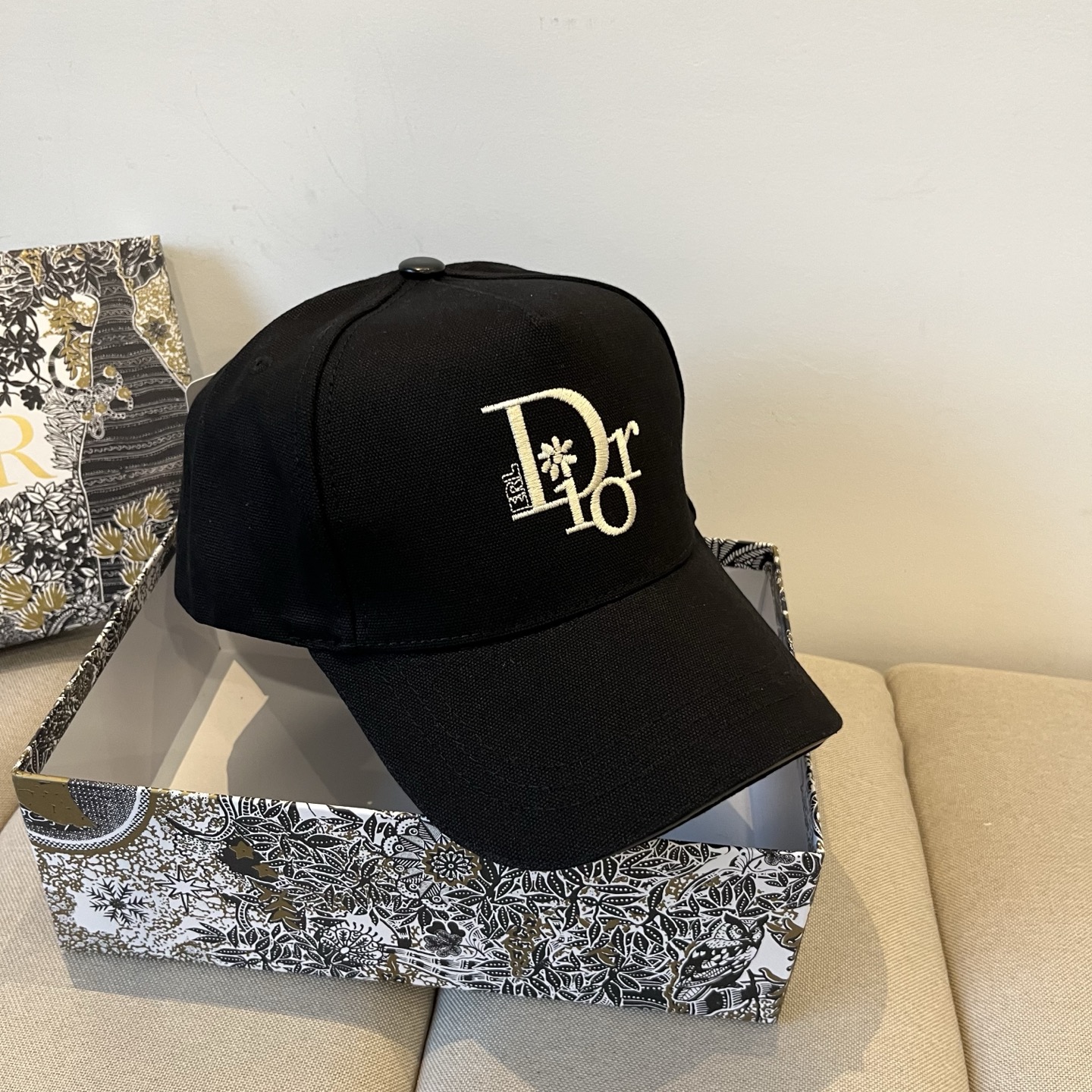 D*or Hats