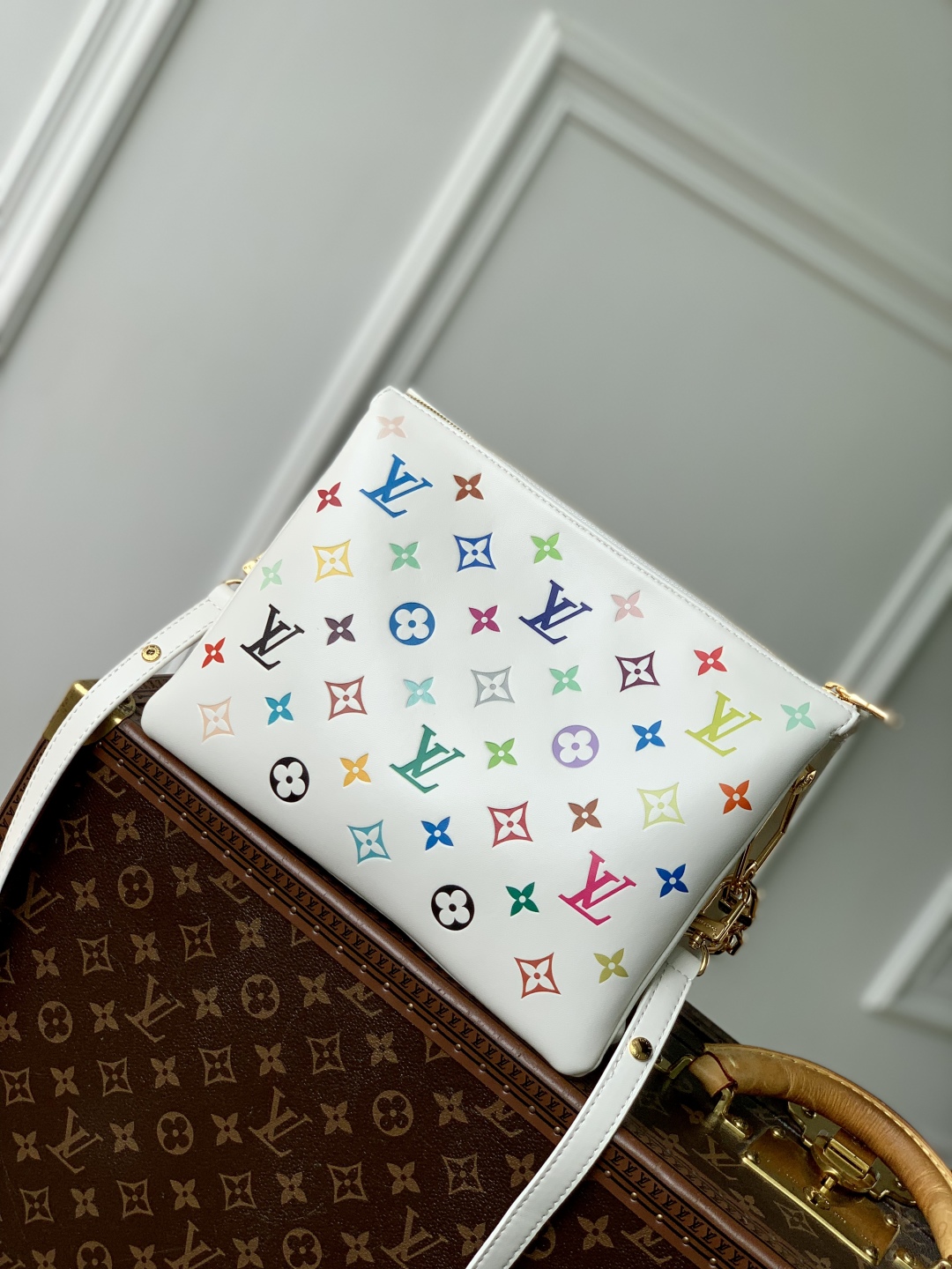 L0vis Vvtt0n Coussin Handbags-26*20*12CM
