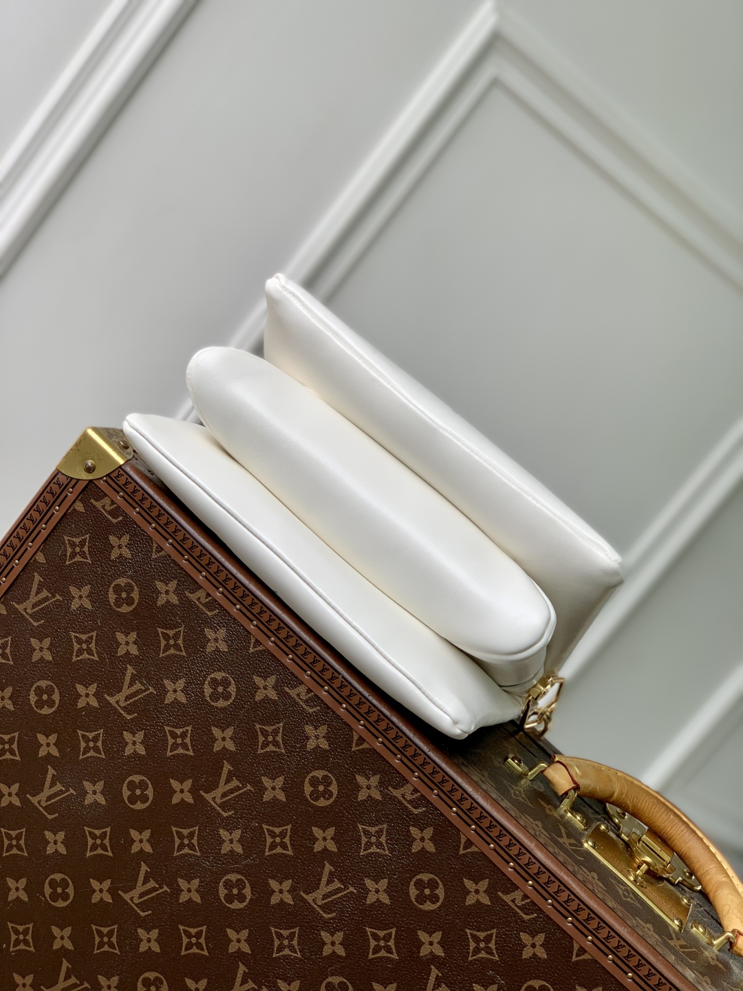 L0vis Vvtt0n Coussin Handbags-26*20*12CM