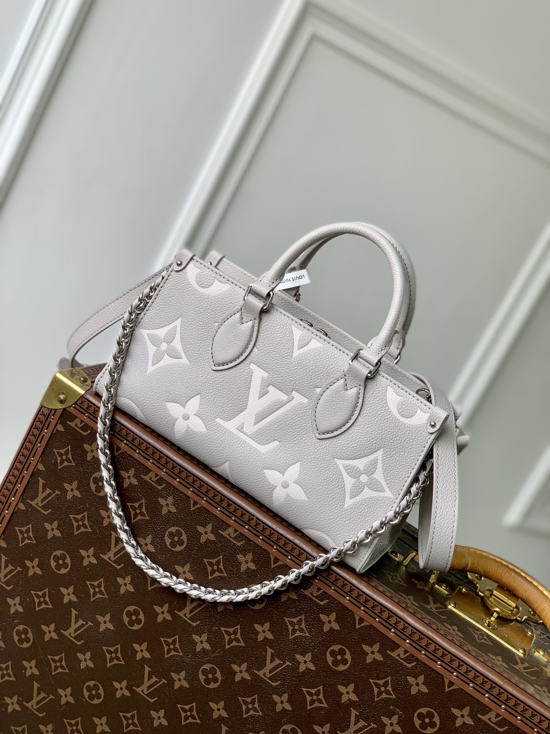 L0vis Vvtt0n OnTheGo East West Handbag-M23640-25*13*10CM
