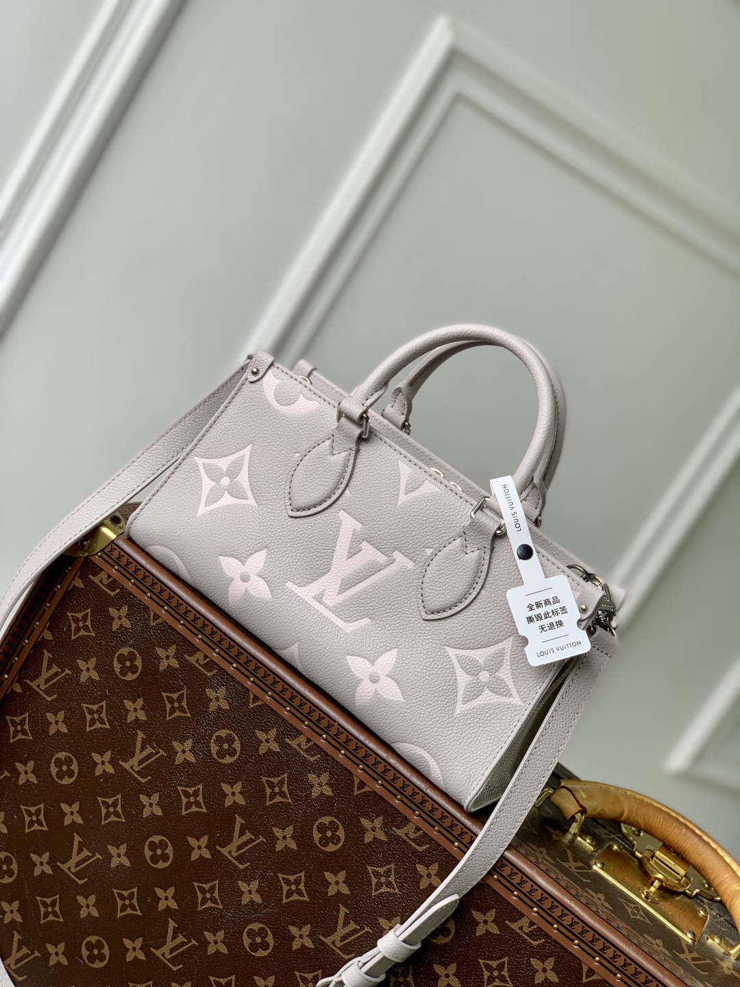 L0vis Vvtt0n OnTheGo East West Handbag-M23640-25*13*10CM