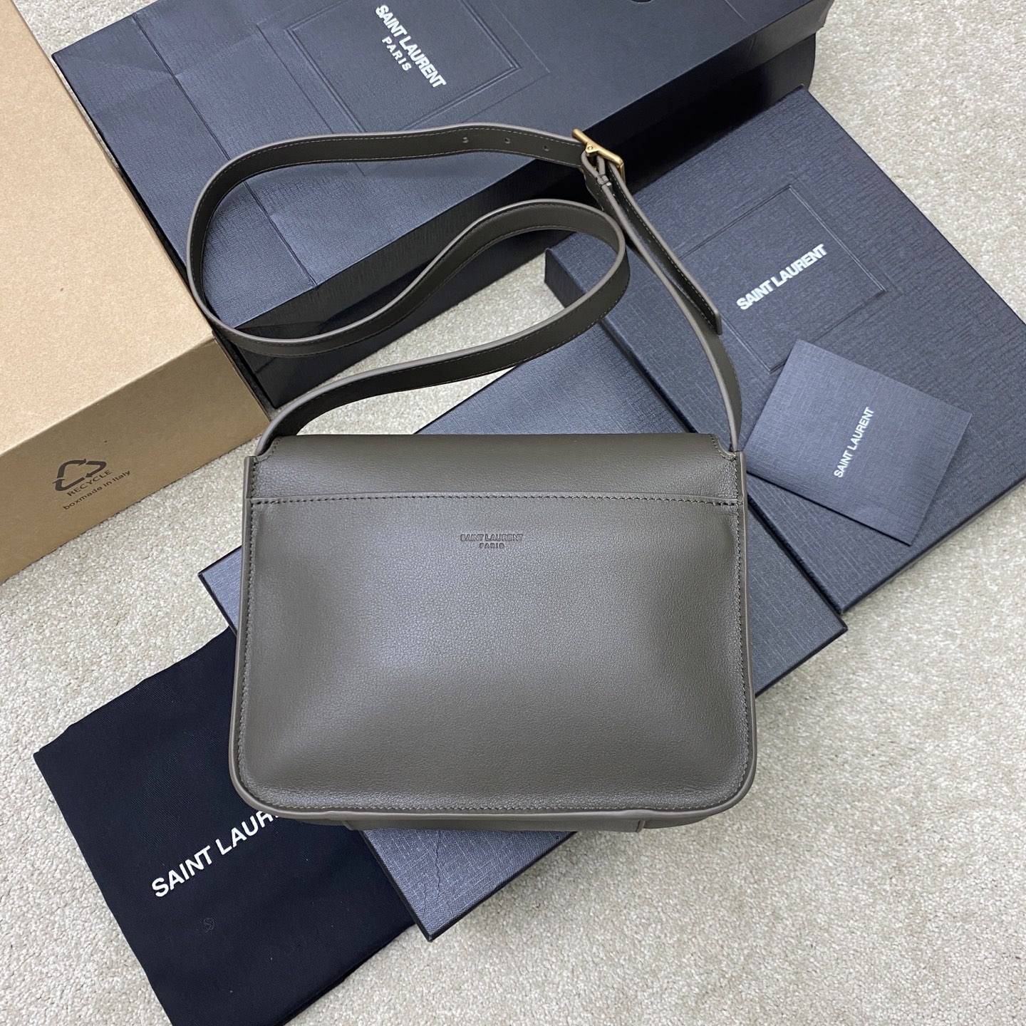 Sa1nt Lau*nt Niki Besace Cross Body Bag-21.5x16x8CM