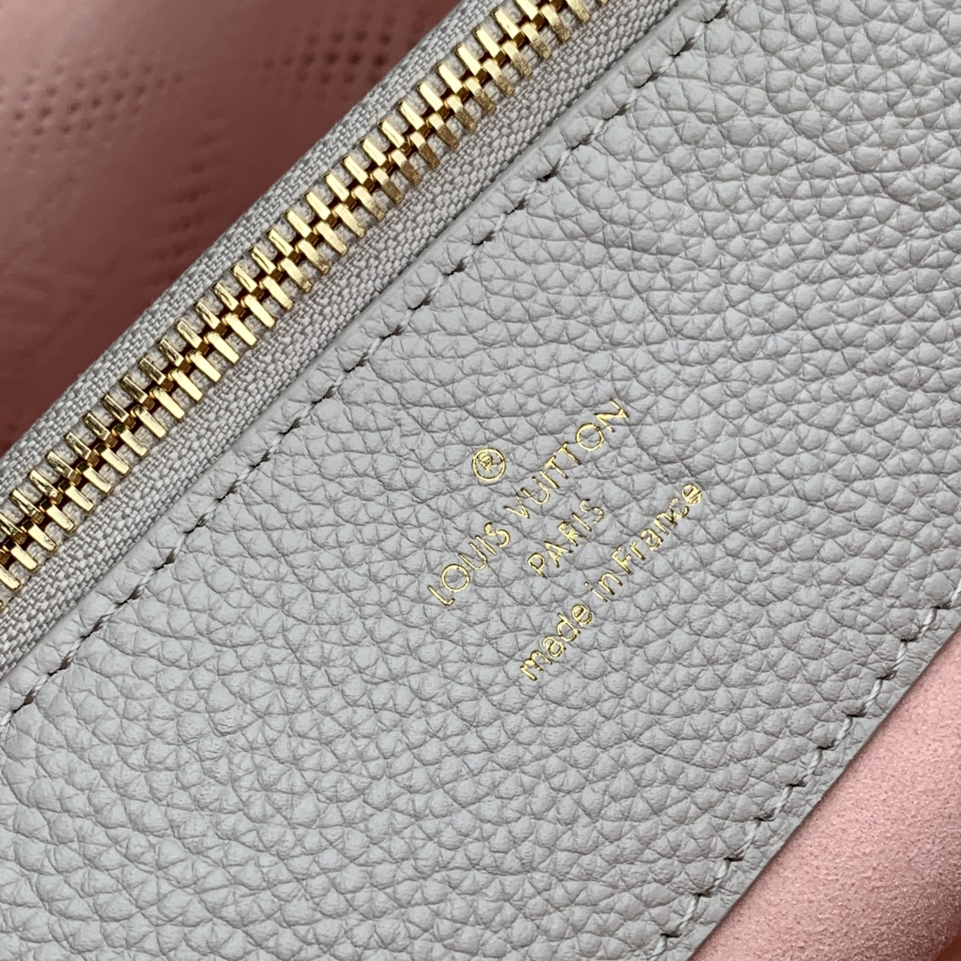L0vis Vvtt0n Bella Tote Bag-32*23*13CM
