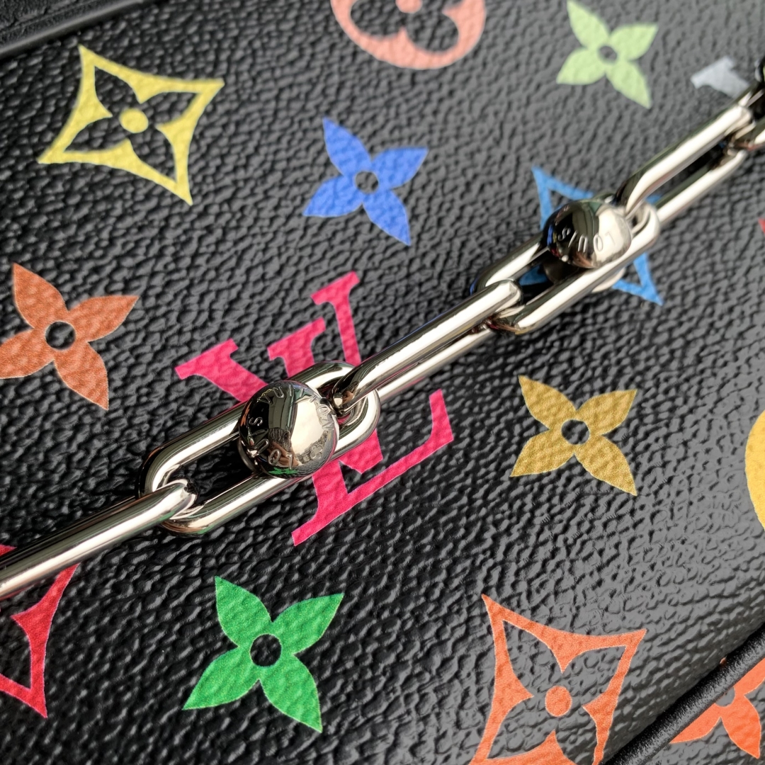 L0vis Vvtt0n Pochette Accessoires Bag-13 x 4 x 22CM