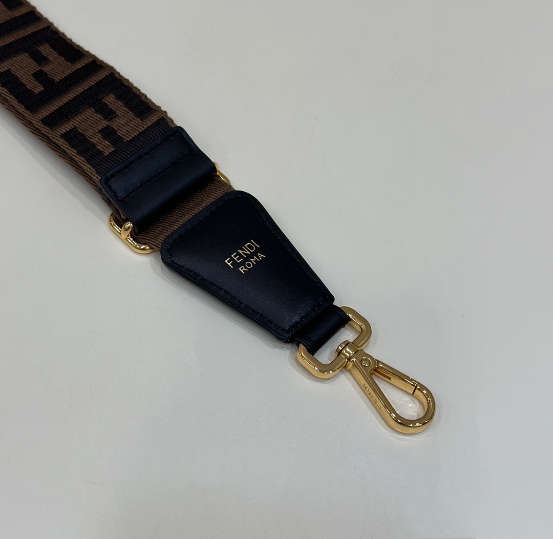 F**di Strap-133/4CM