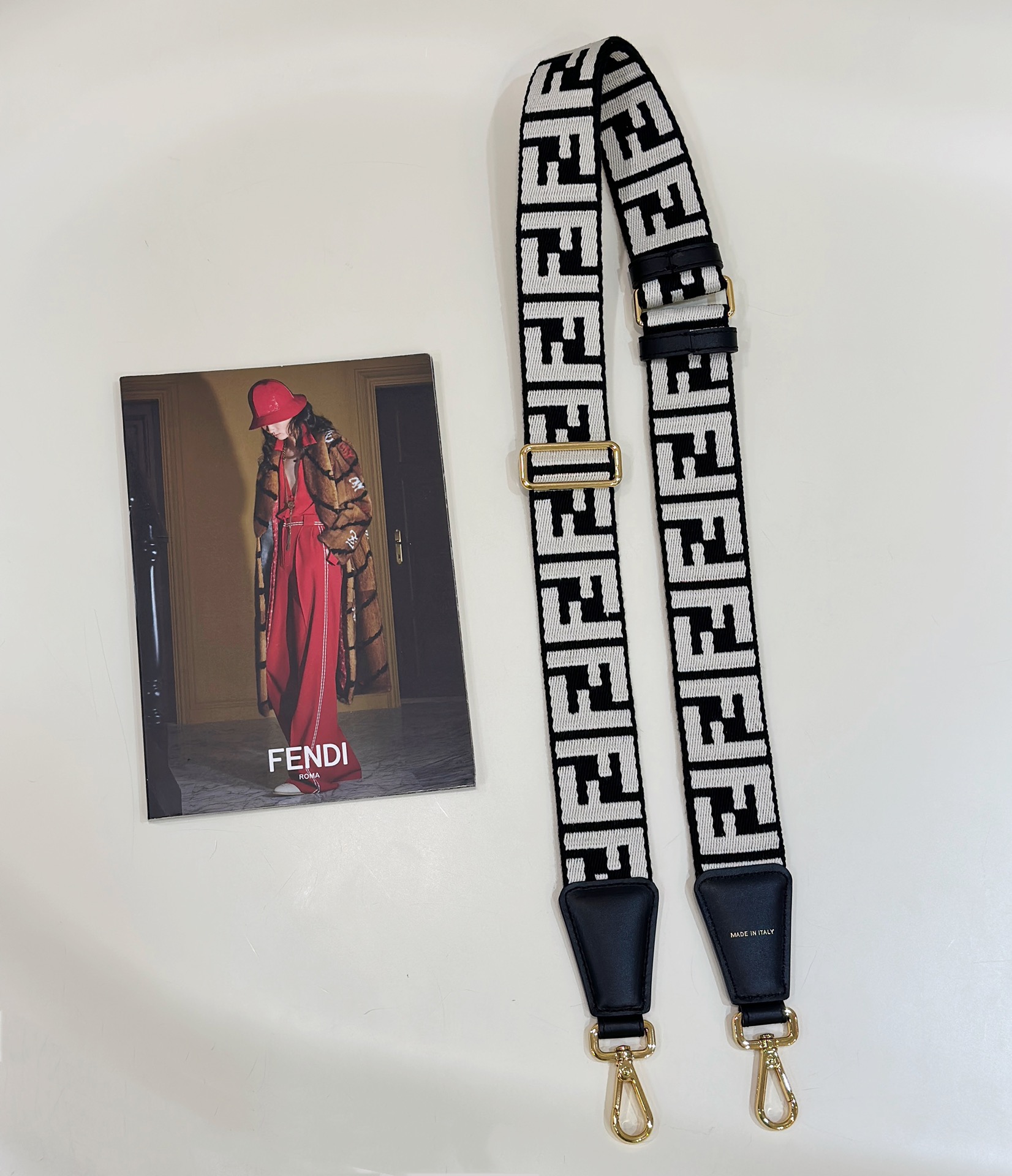 F**di Strap-133/4CM
