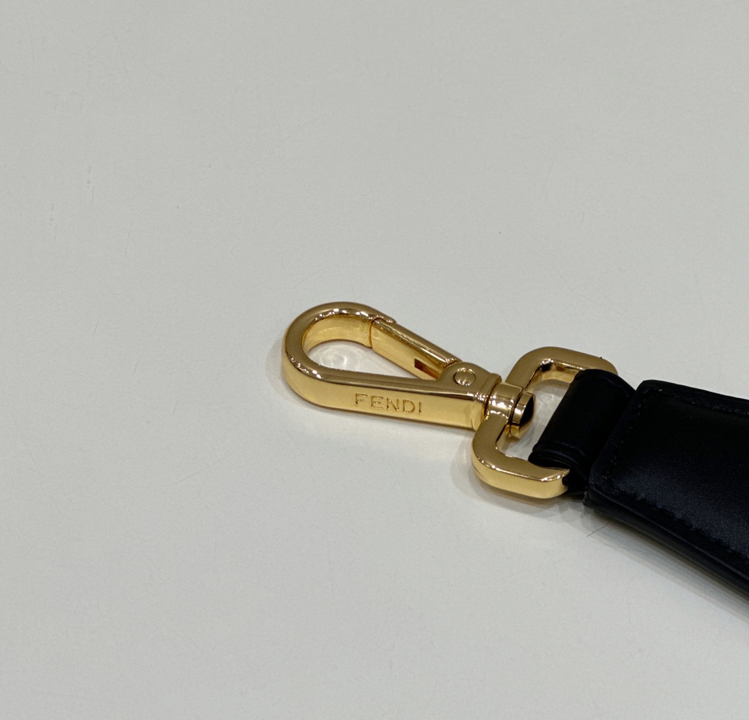 F**di Strap-133/4CM