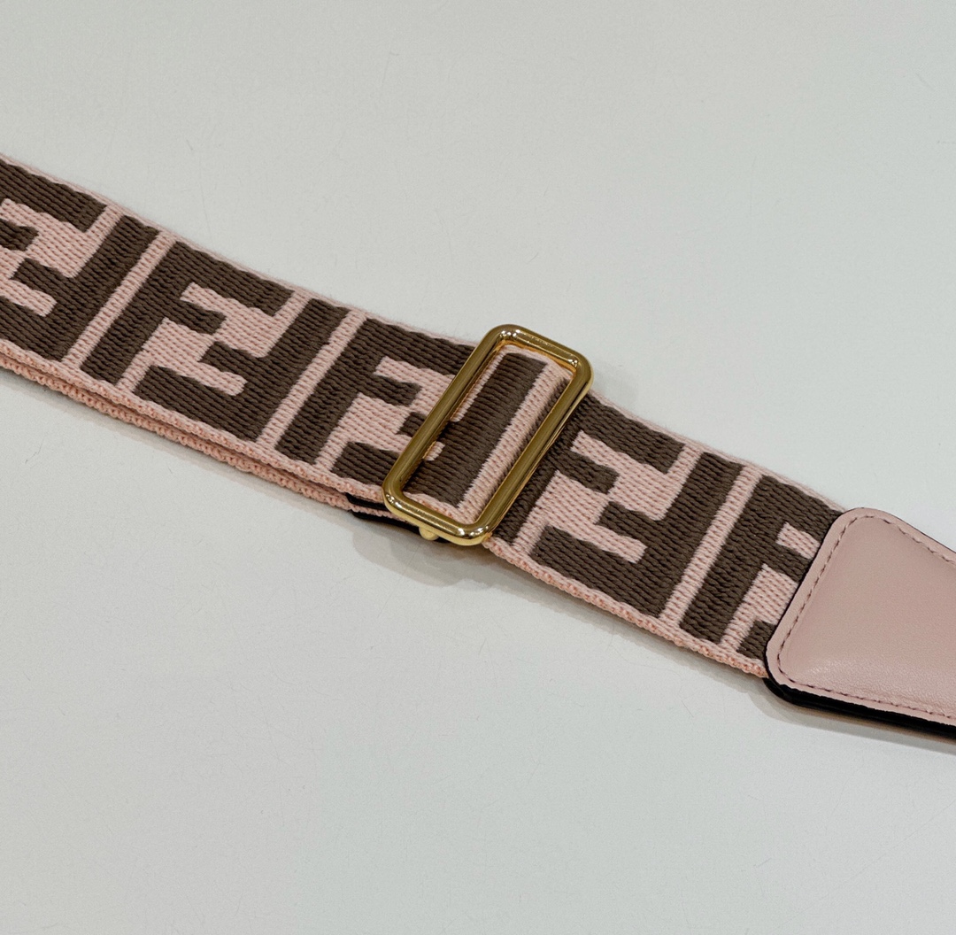 F**di strap-133/4cm