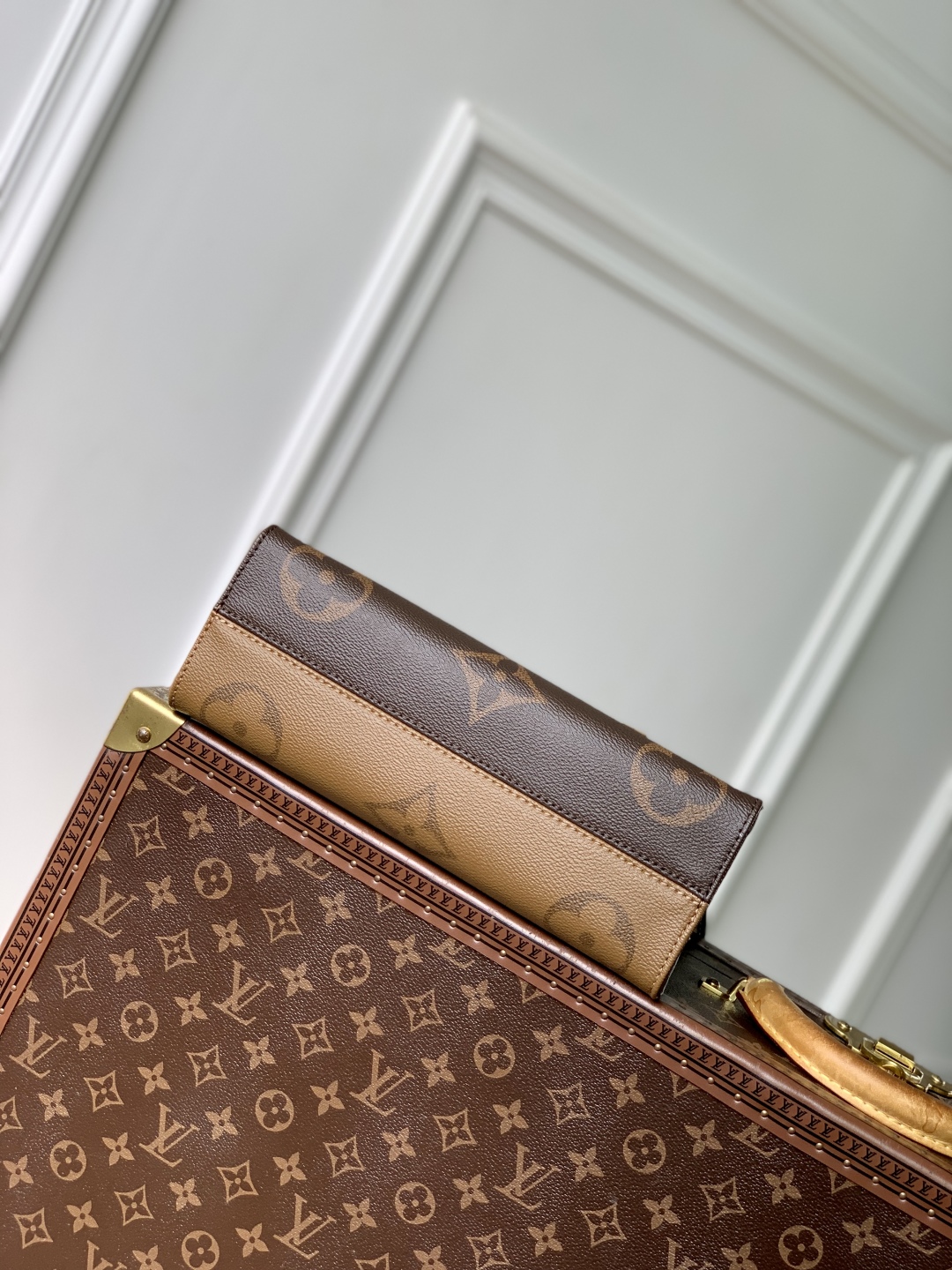 L0vis Vvtt0n OnTheGo East West Handbag-M23640-25*13*10CM