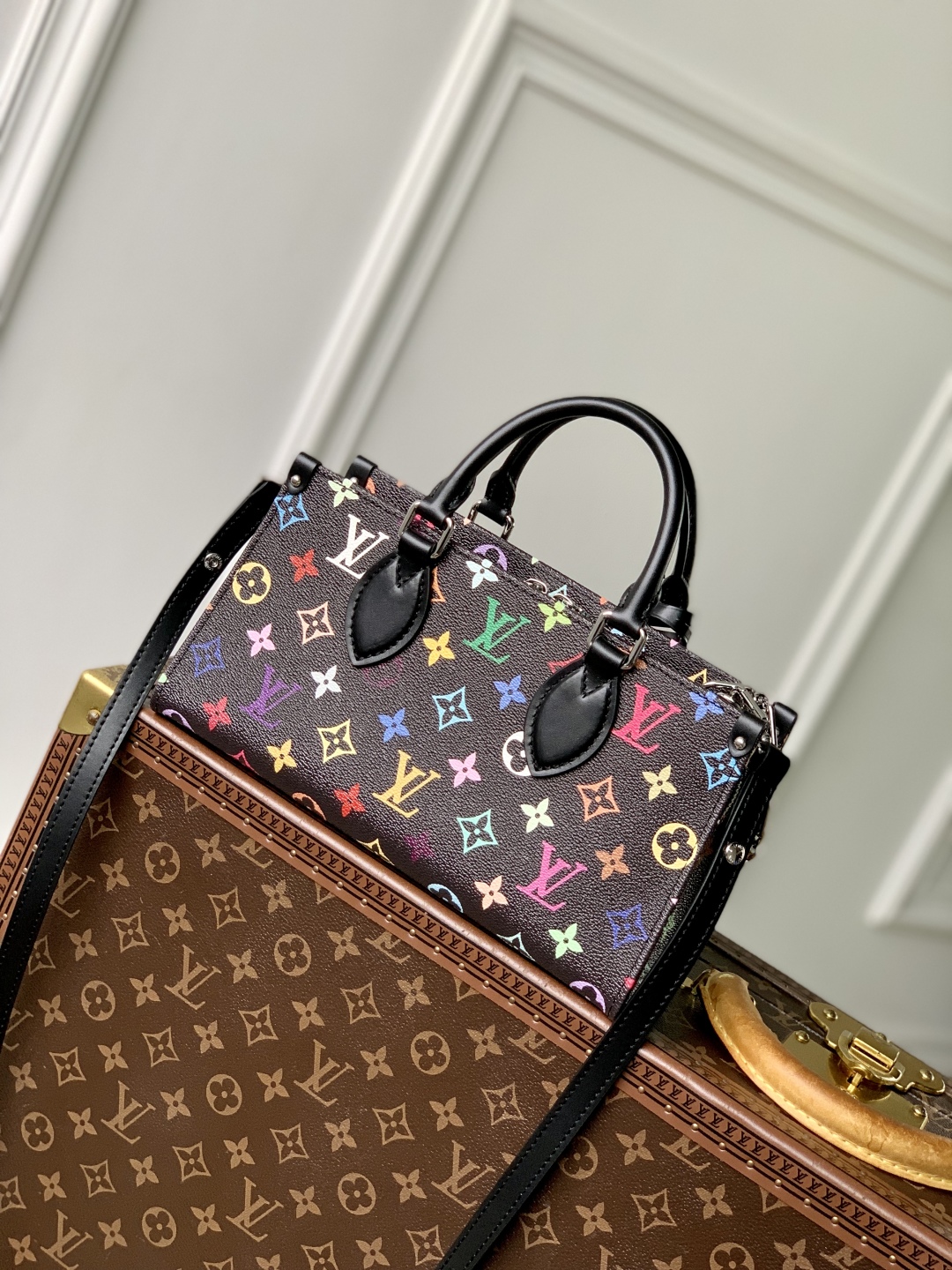 L0vis Vvtt0n OnTheGo East West Handbag-M23640-25*13*10CM