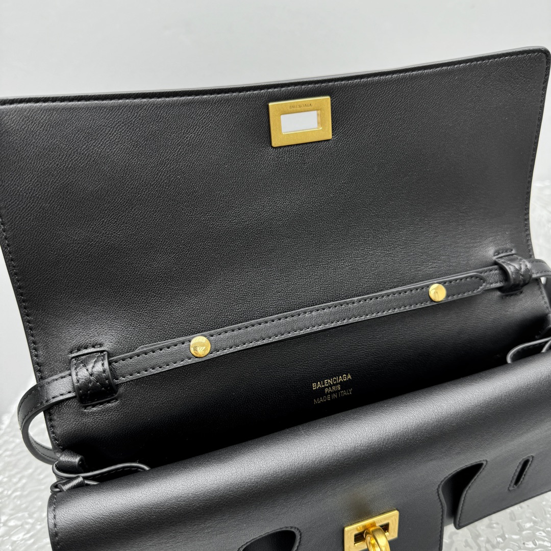 Balenciag Women