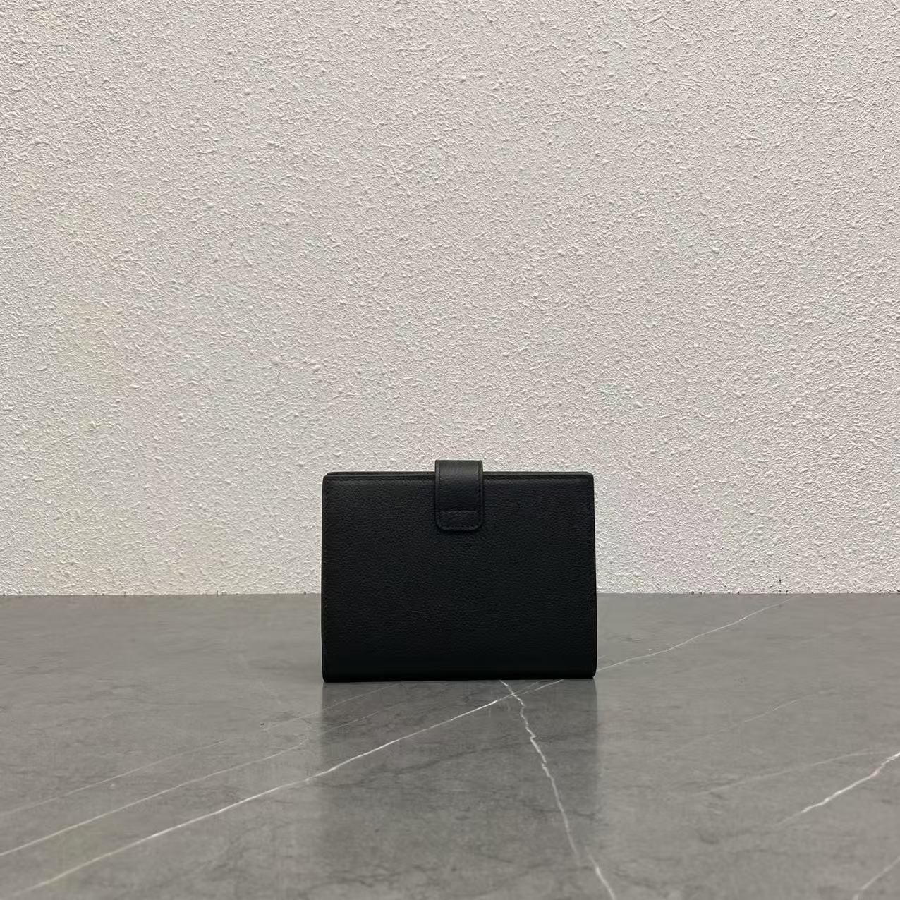 Celin* Wallet-14x10.5x2CM