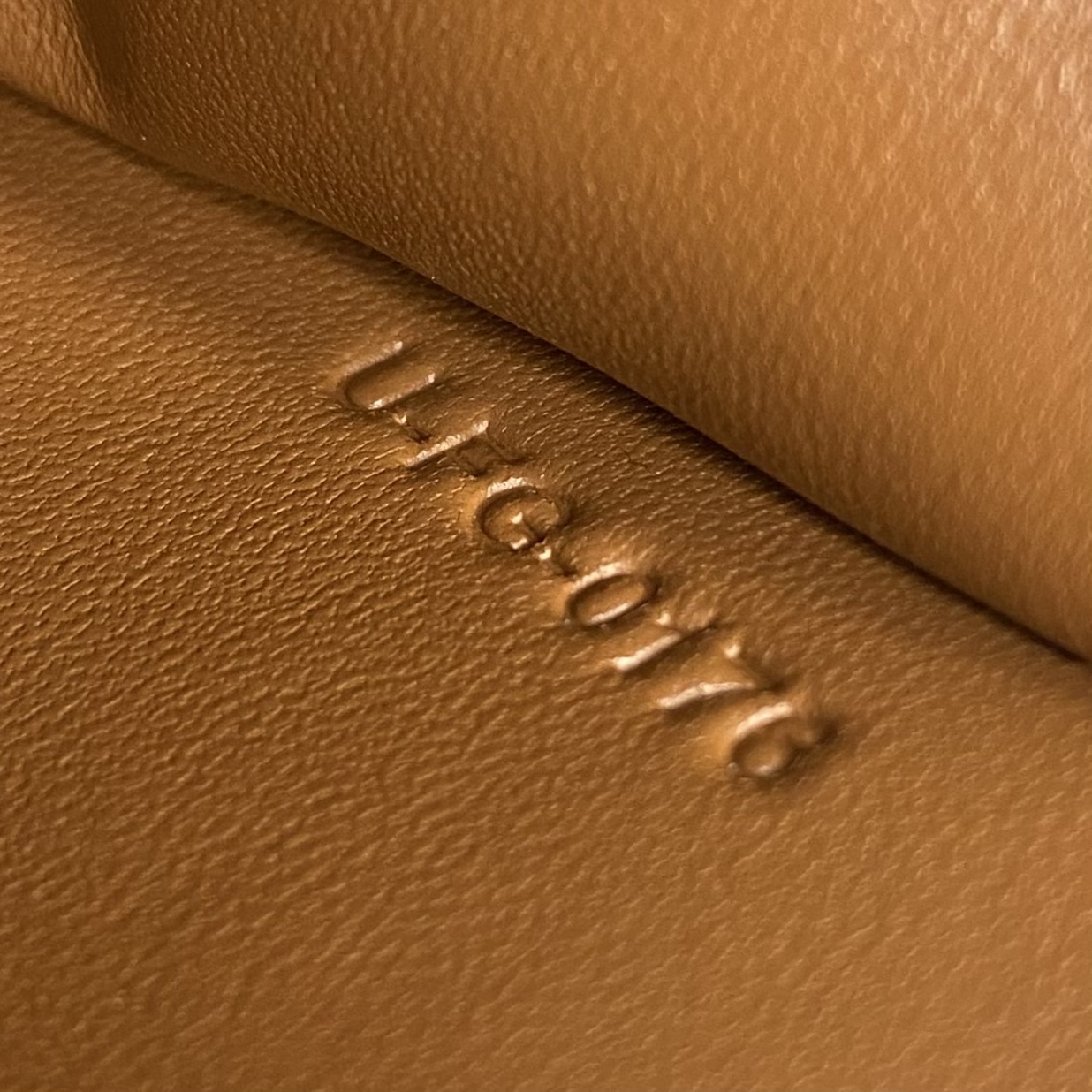 Celin* Wallet-14x10.5x2CM