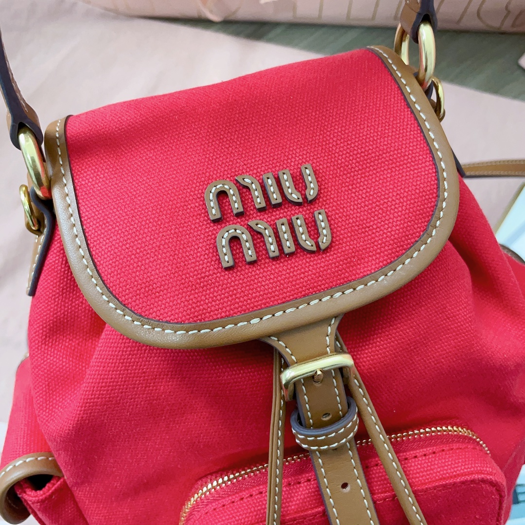 M1um1u Backpack-22X18X11.5CM