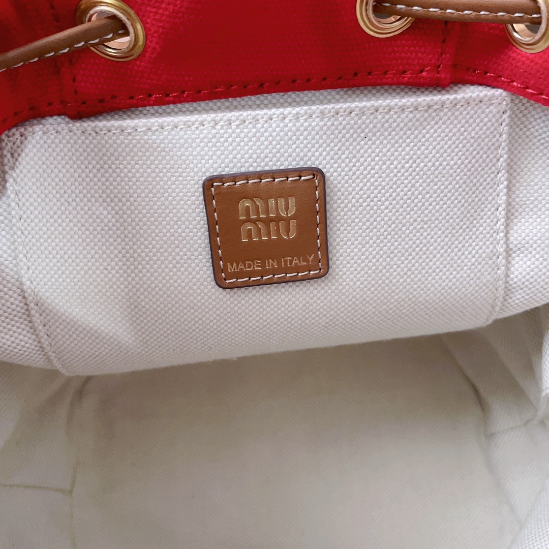 M1um1u Backpack-22X18X11.5CM