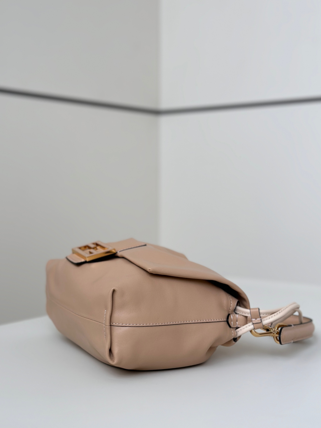 F**di Mamma Baguette Bag-26*8*18CM