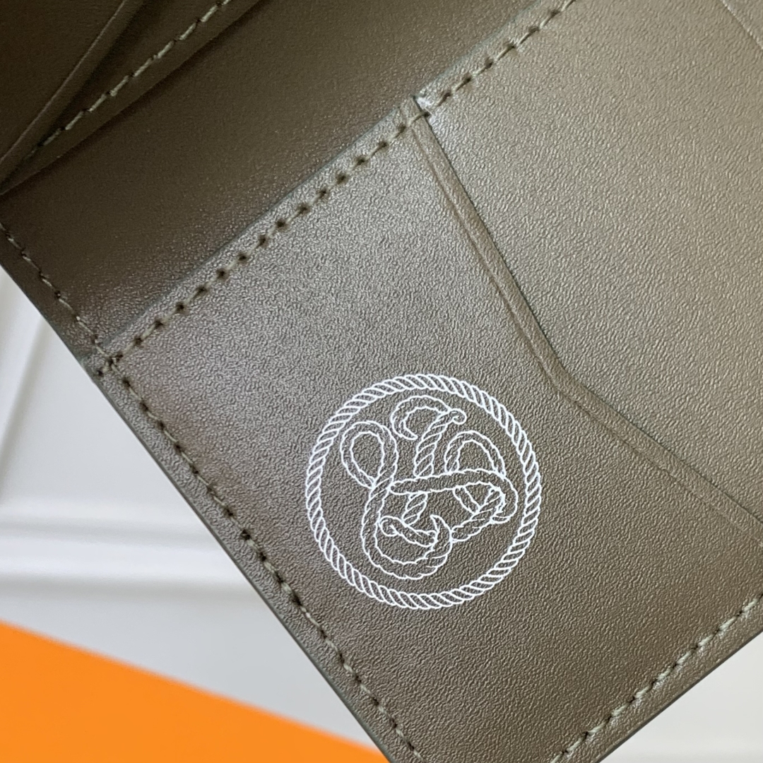 LV Wallet-N00109 -11.1 x 1 x 7.5CM