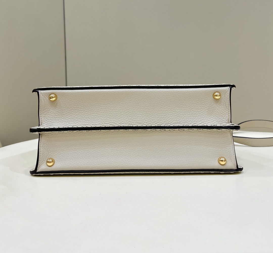 F**di Peekaboo Soft-33x10x25.5CM