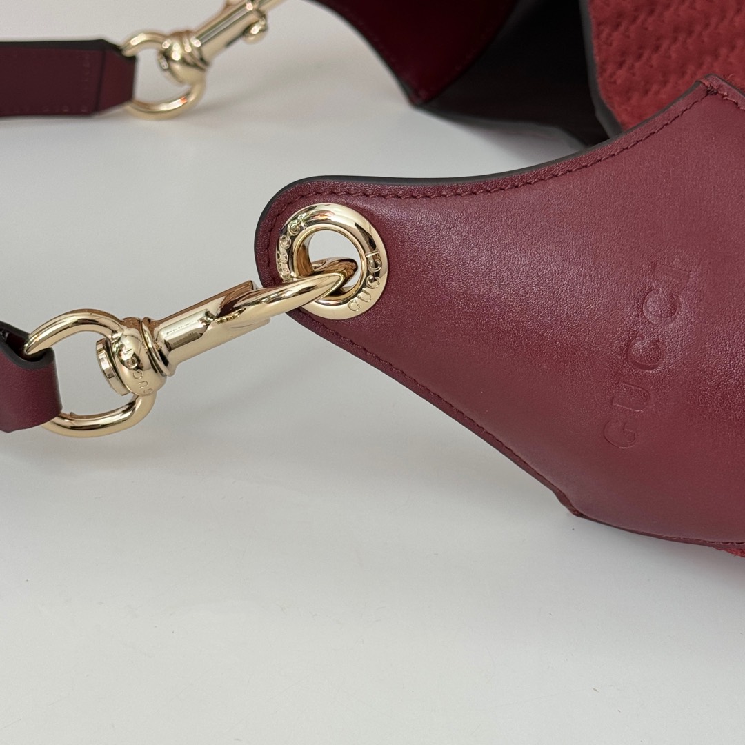 Gvc*1 Body Shoulder Bag-49*46*4CM
