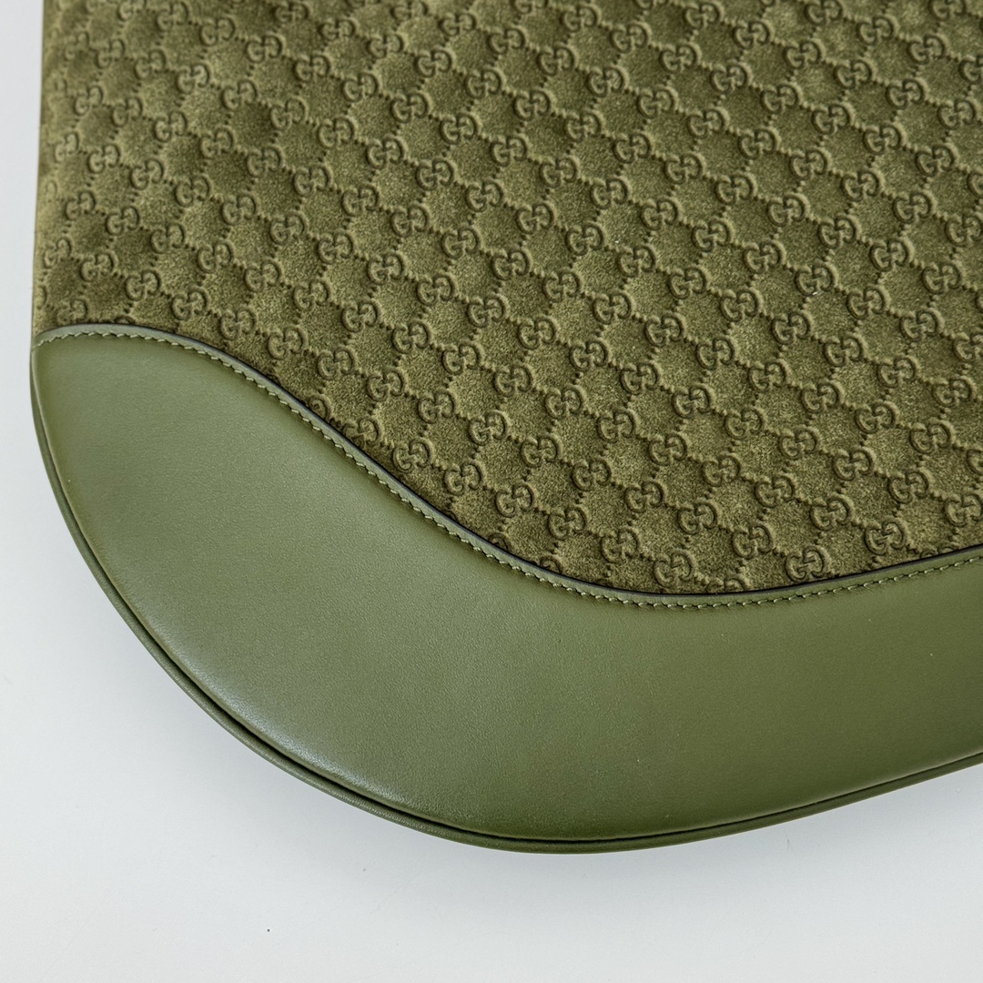 Gvc*1 Body Shoulder Bag-49*46*4CM