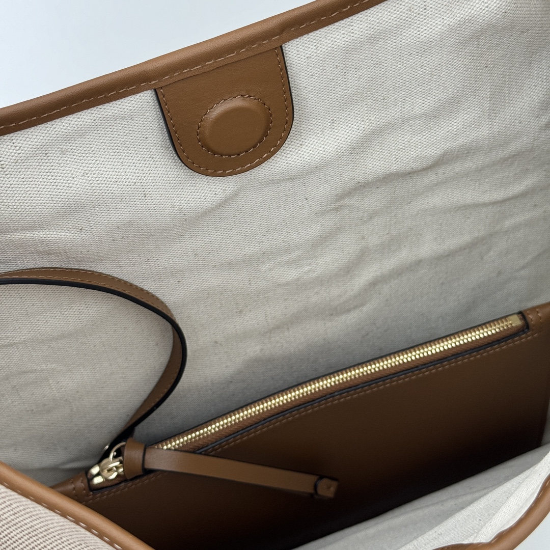 Gvc*1 Body Shoulder Bag-49*46*4CM