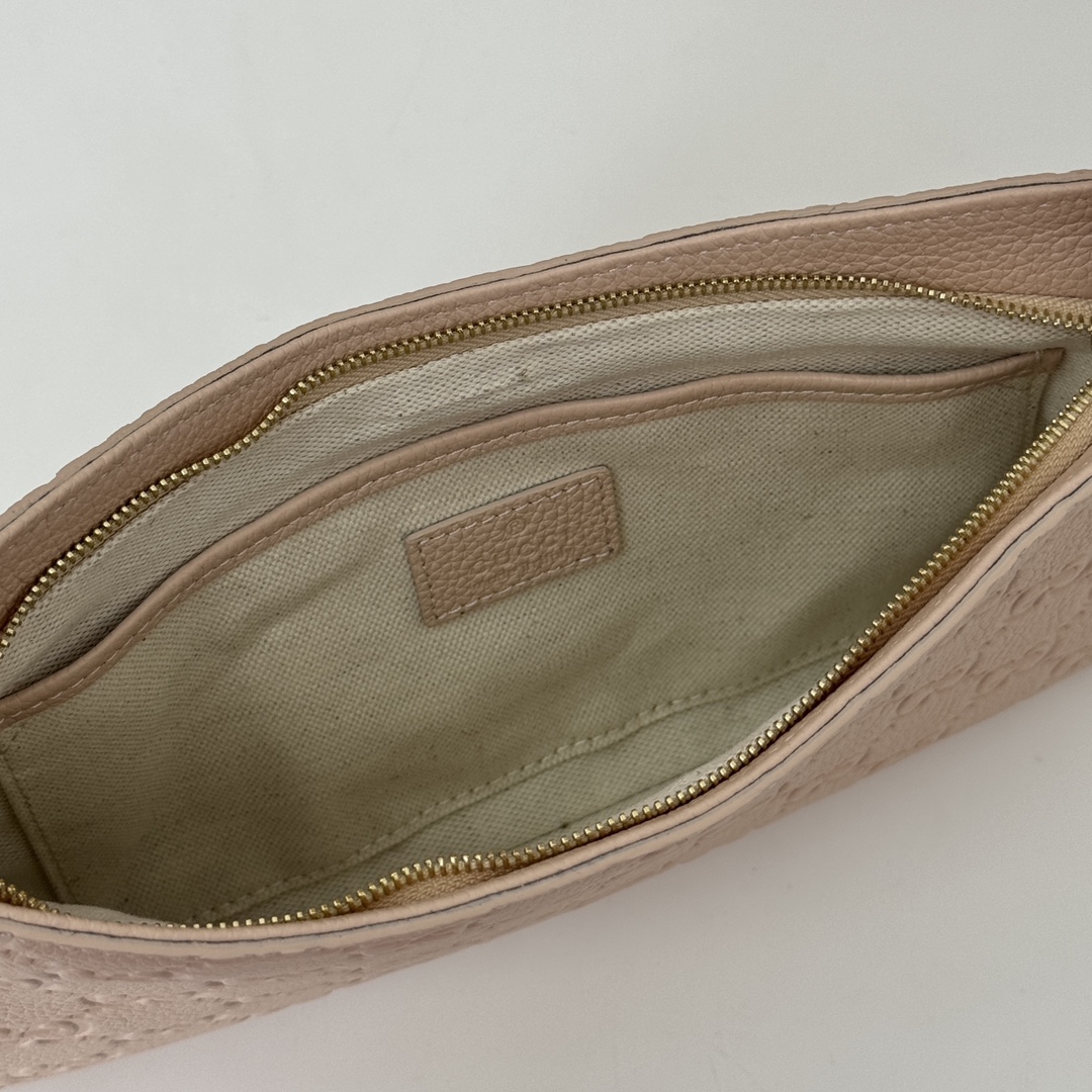 Gvc*1 Emblem Tote Bag-29.5*16*2CM