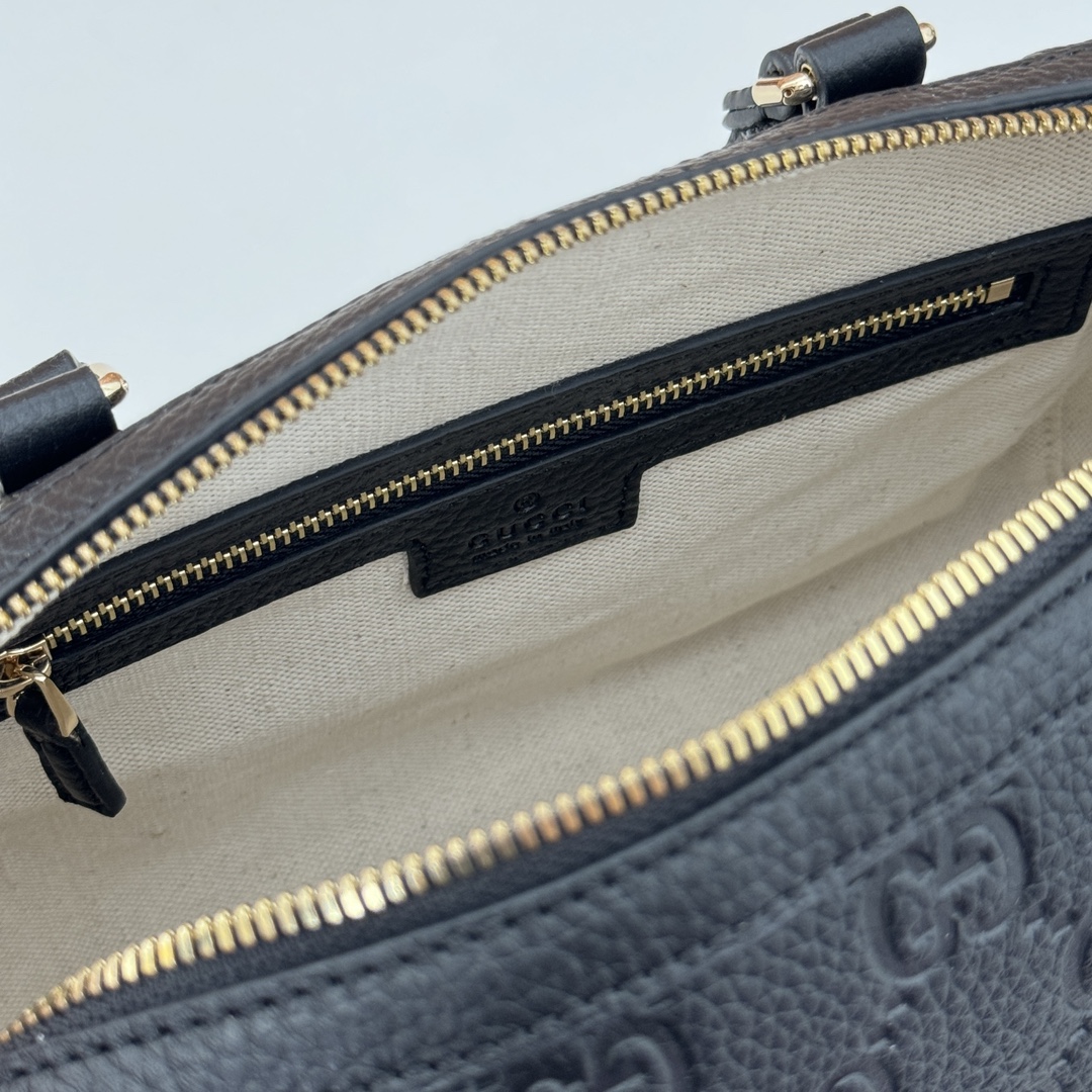 Gvc*1 Emblem Tote Bag-25.5*16*14CM