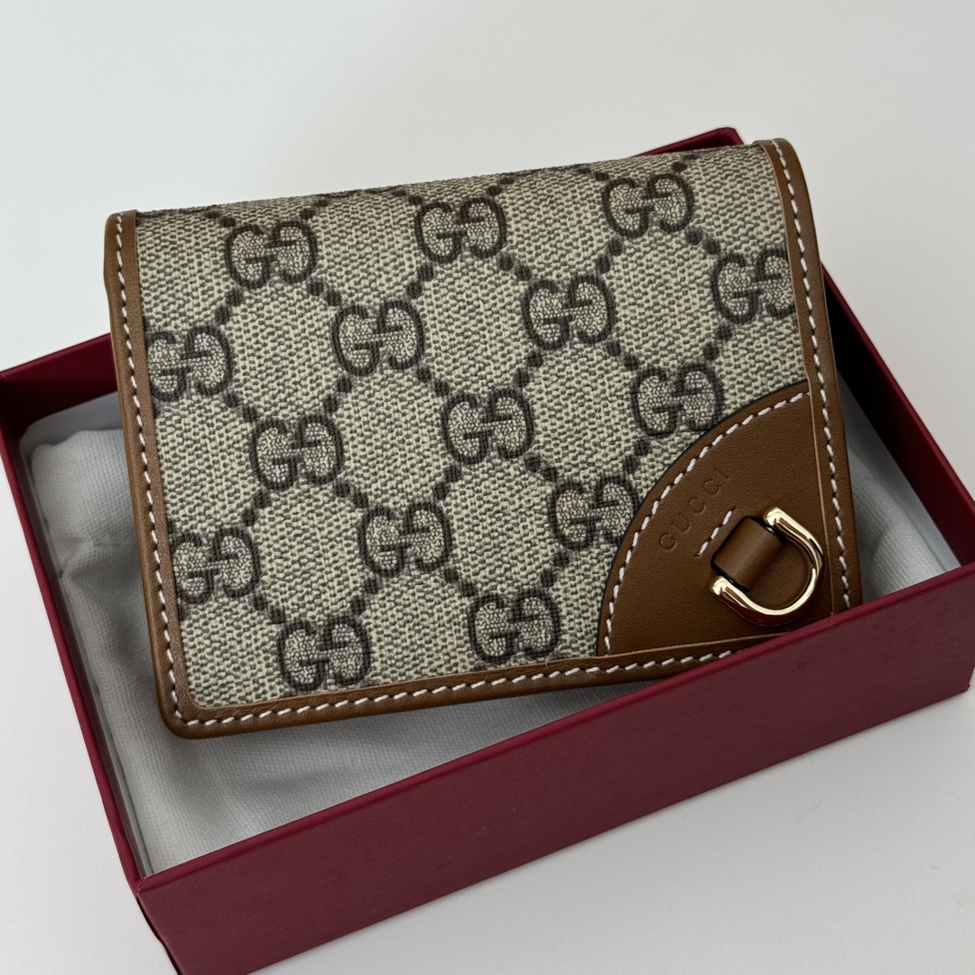 Gvc*1 GG Emblem Wallet-11*8.5*3CM