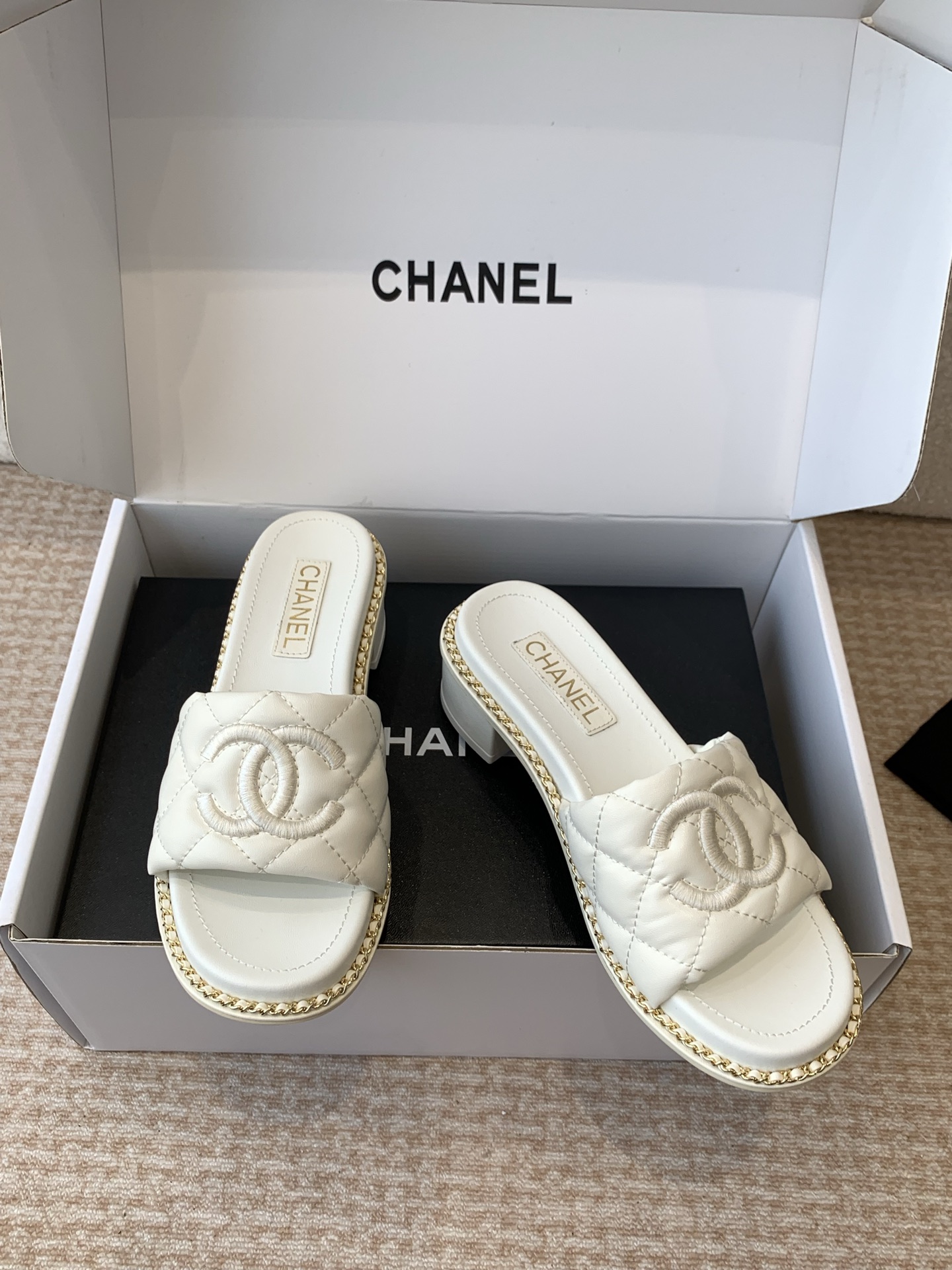 Ch@nel 2025SS Slides