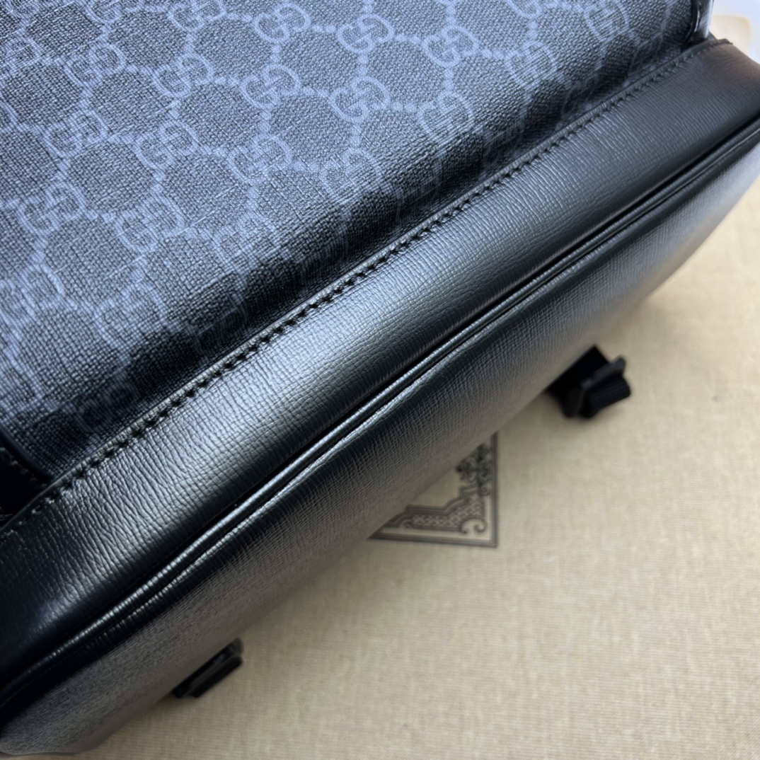 Gvc*1 Backpack-31.5*41*14.5CM