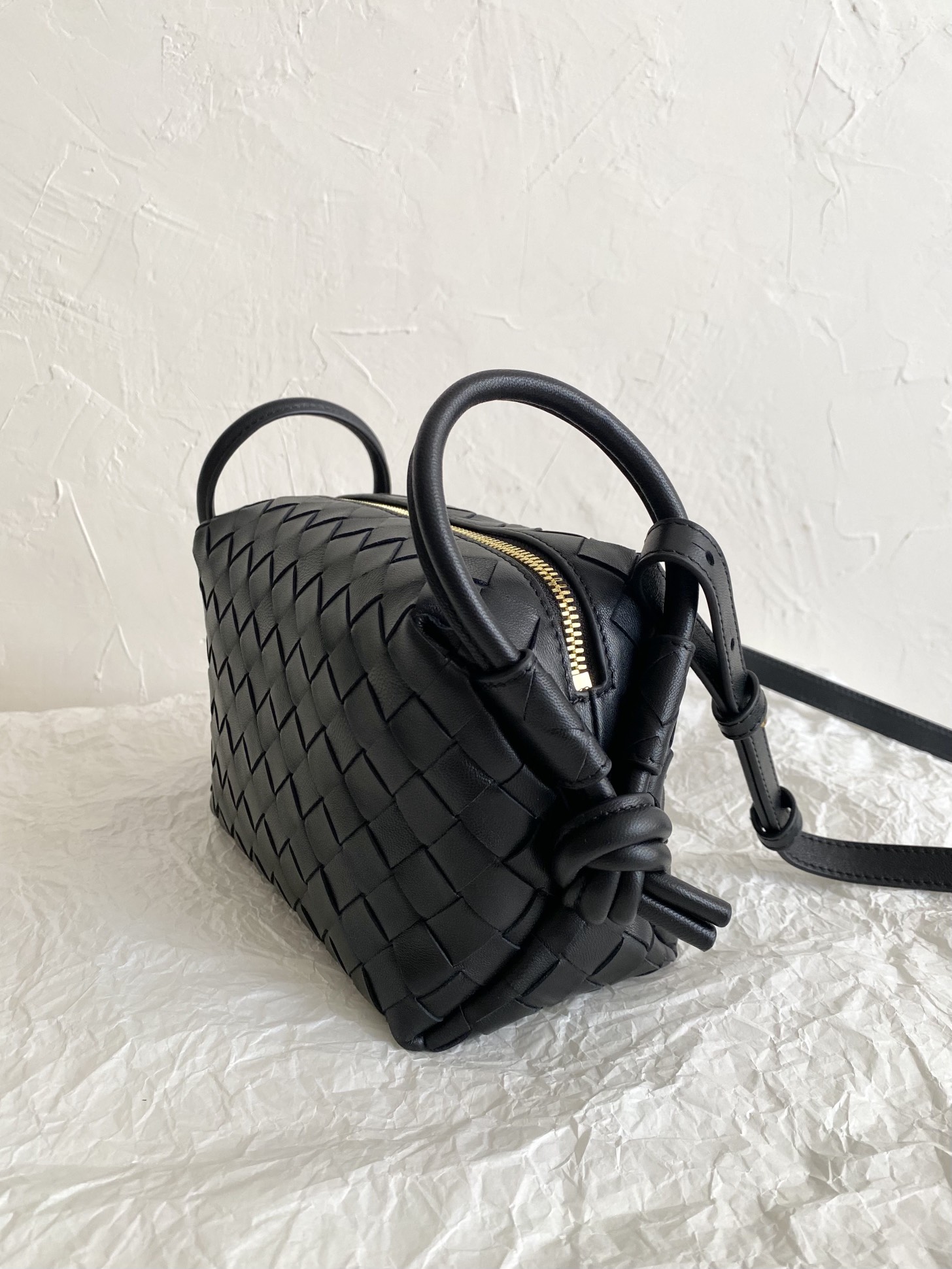 B0tt*ga Ven*ta Loop Lindy Bag-21×13×13CM