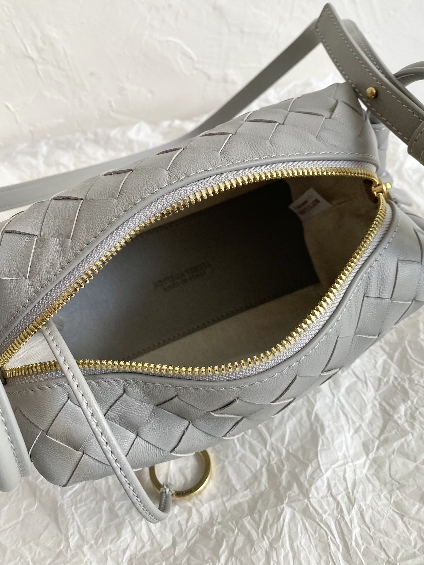 B0tt*ga Ven*ta Loop Lindy Bag-21×13×13CM