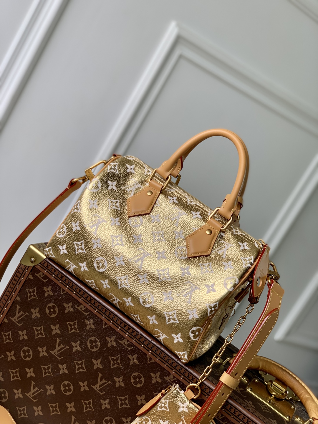 L0vis Vvtt0n Speedy Bandoulière 25-25x 19 x 15CM