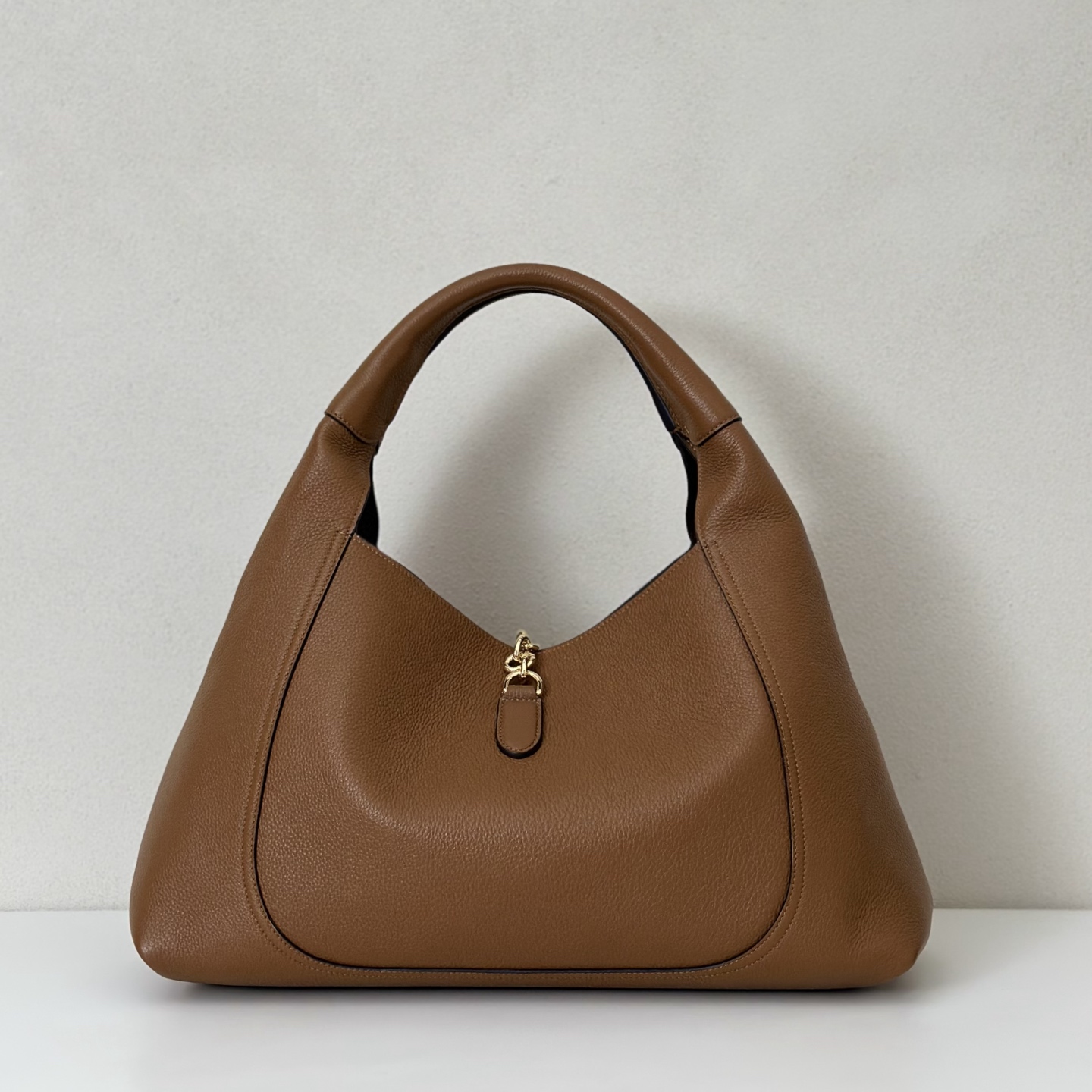 Gvc*1 Softbit Large Shoulder Bag In Leather-46*26*16CM