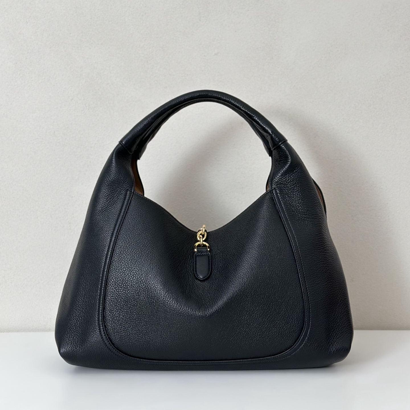 Gvc*1 Softbit Large Shoulder Bag In Leather-46*26*16CM