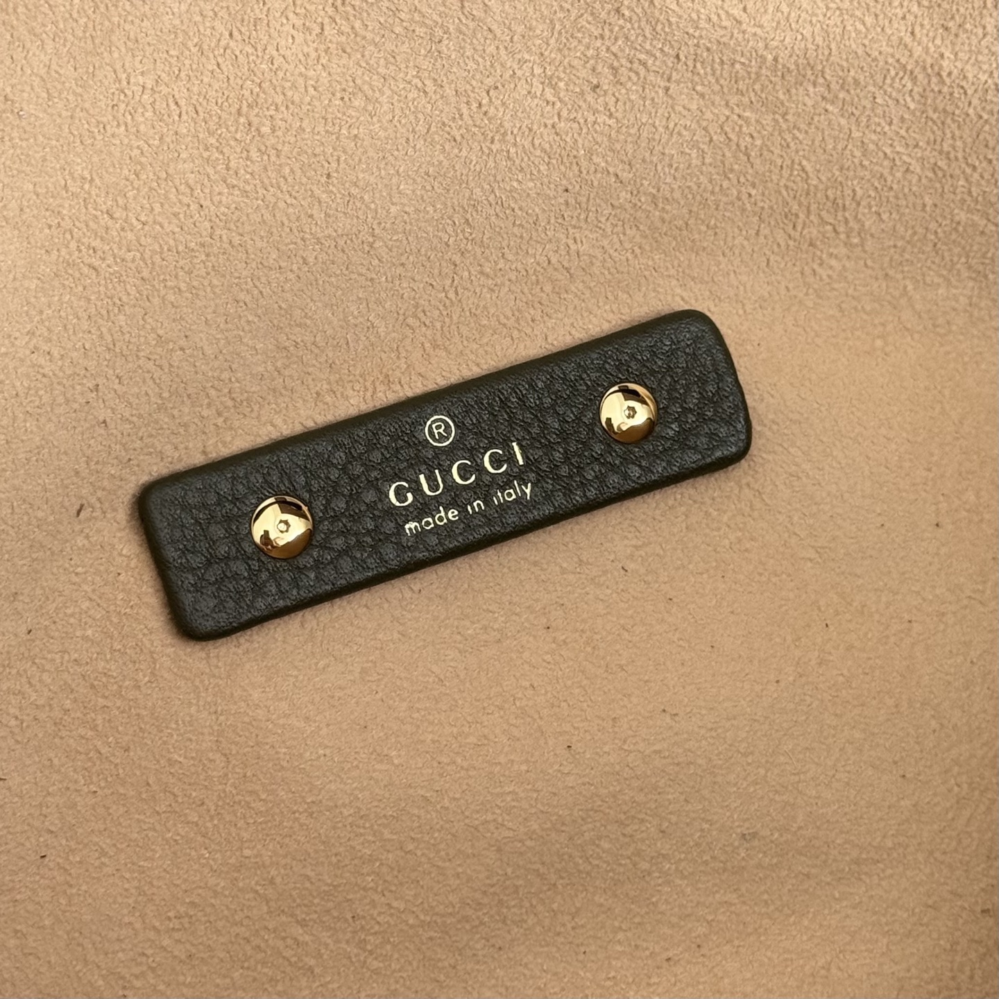 Gvc*1 Softbit Large Shoulder Bag In Leather-46*26*16CM