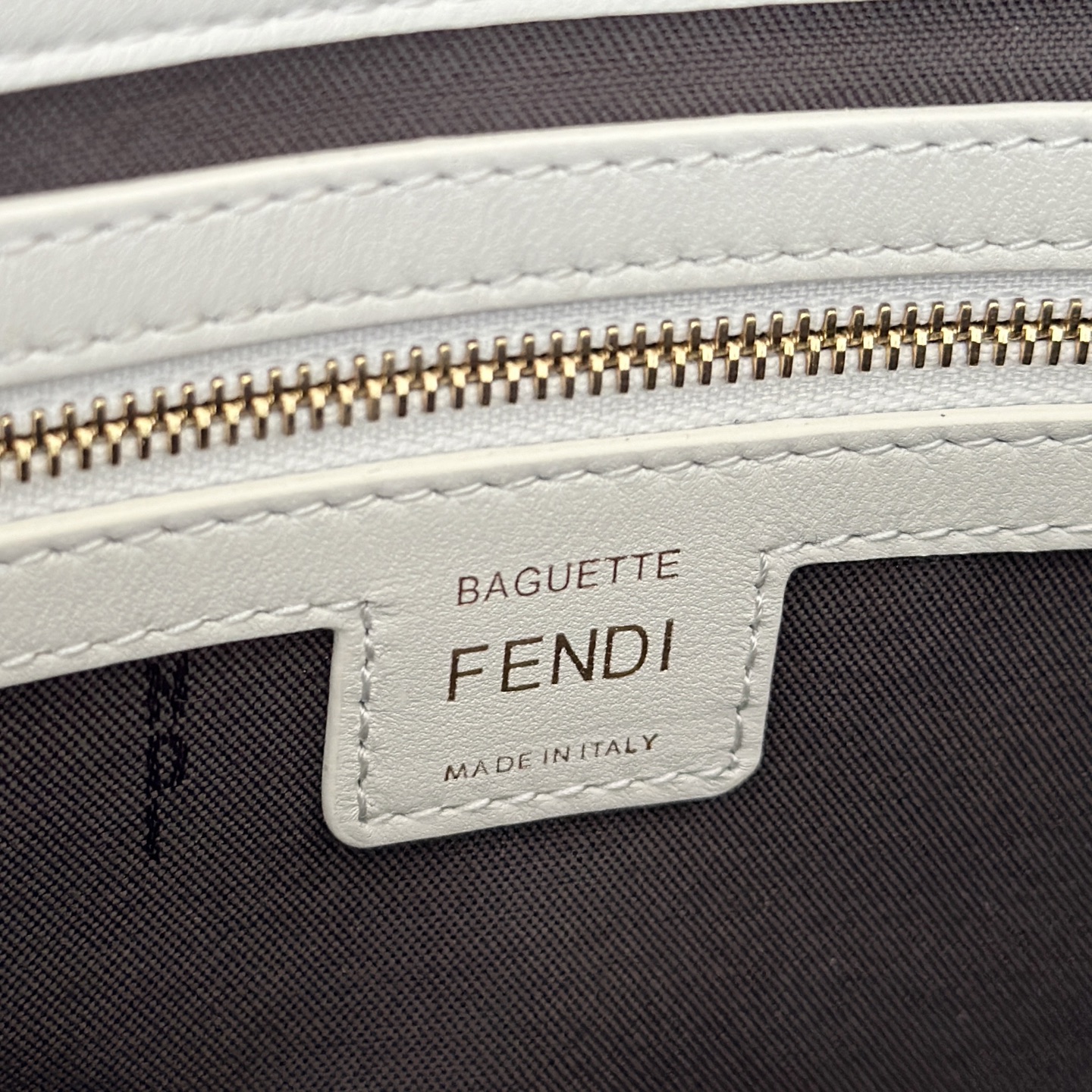F**di Baguette Bag-26×5×13CM