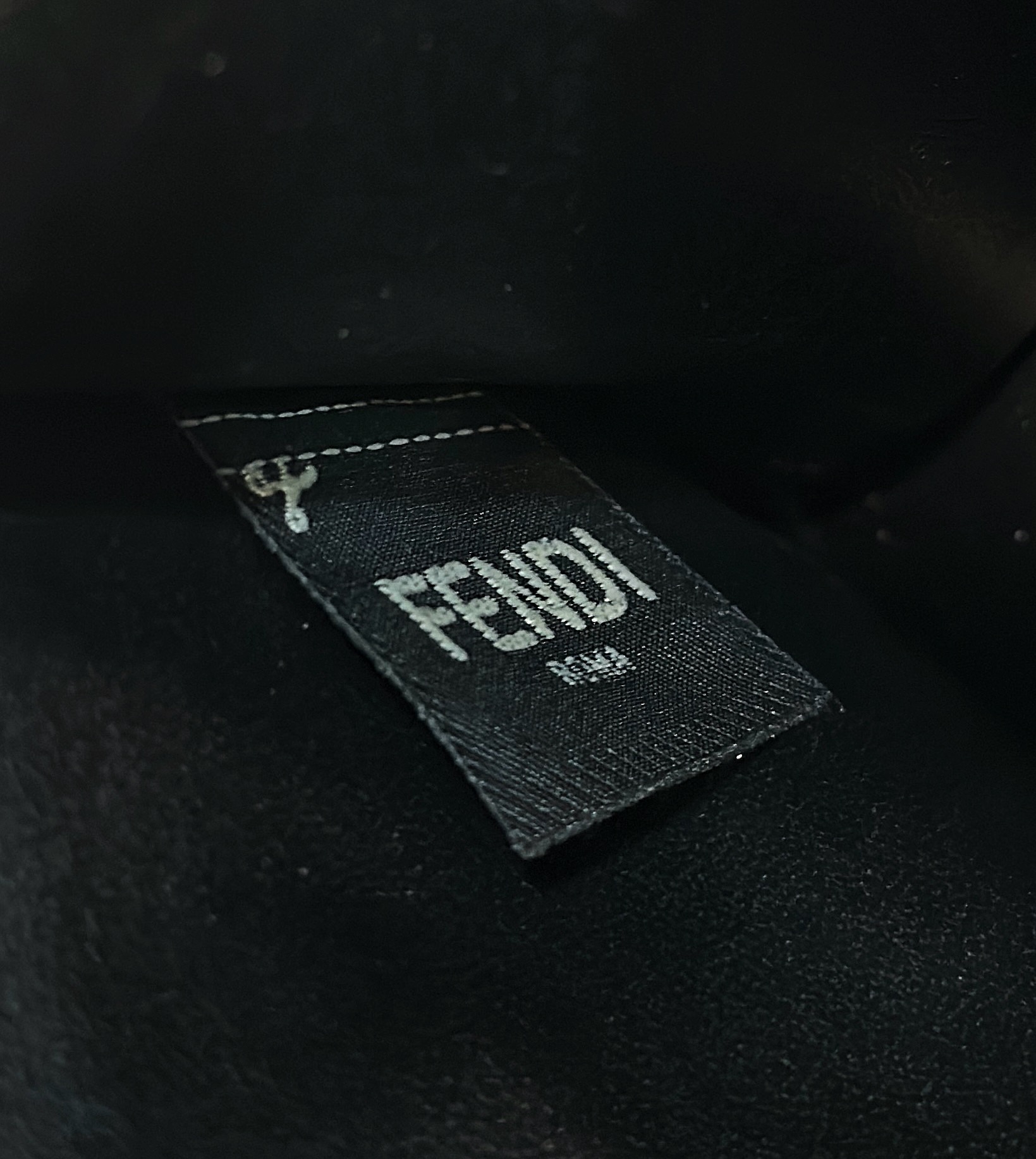 F**di Peekaboo ISeeU Bag-20x11x15CM