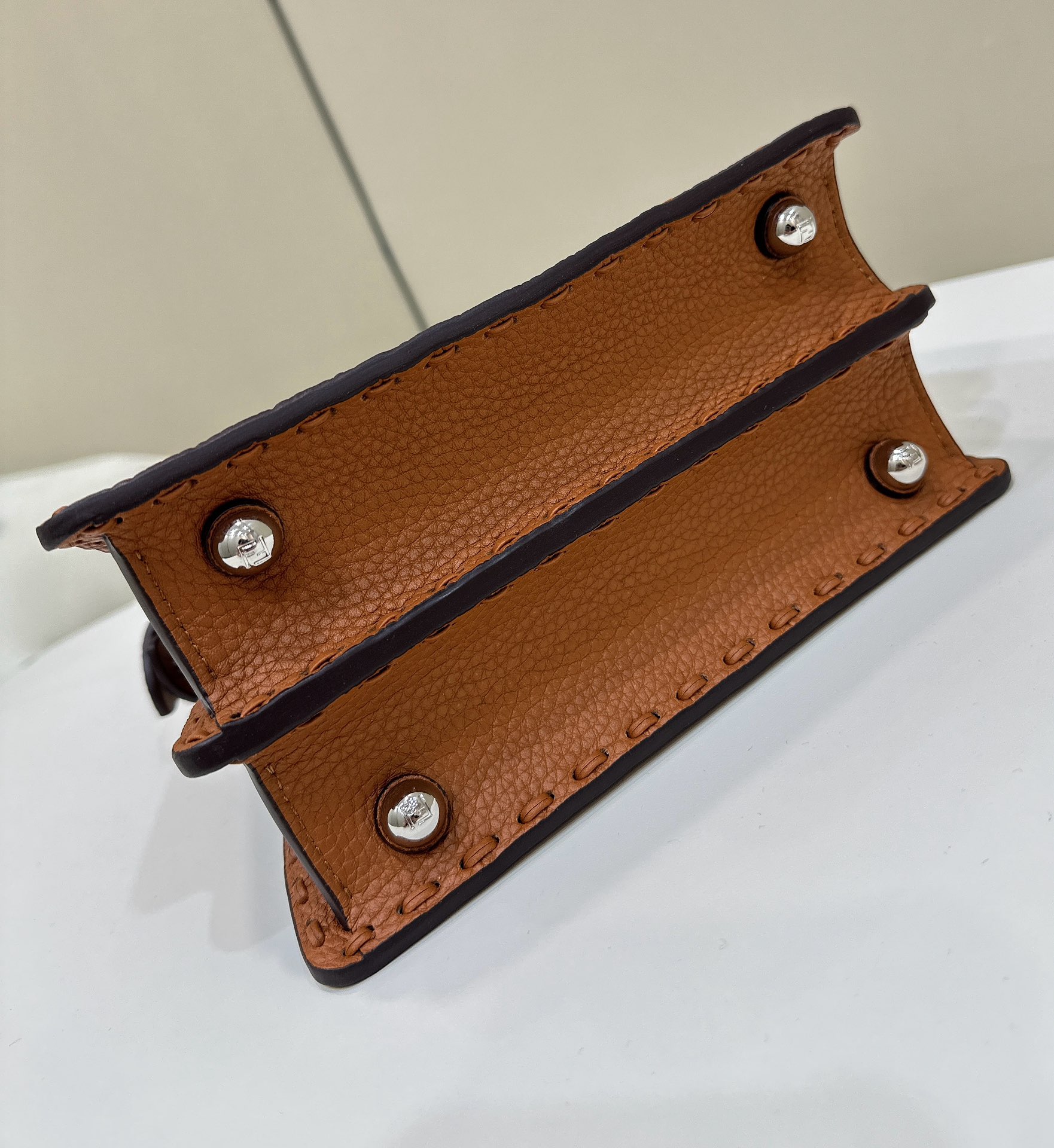 F**di Peekaboo ISeeU Bag-20x11x15CM