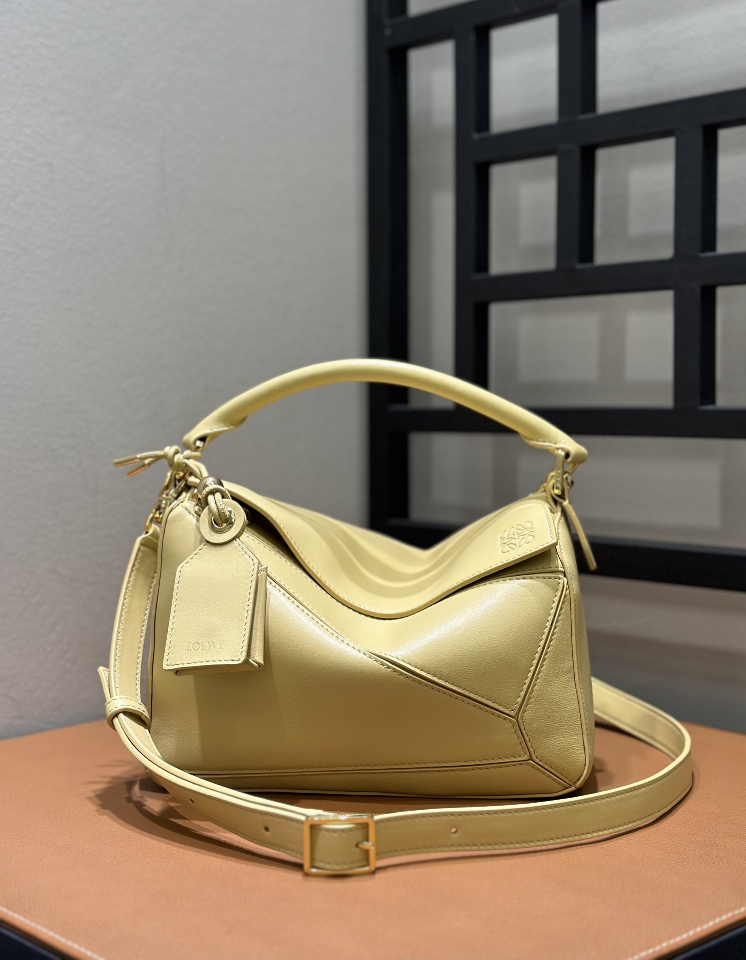 Lowee Puzzle Edge Bag-24*10.5*16.5CＭ
