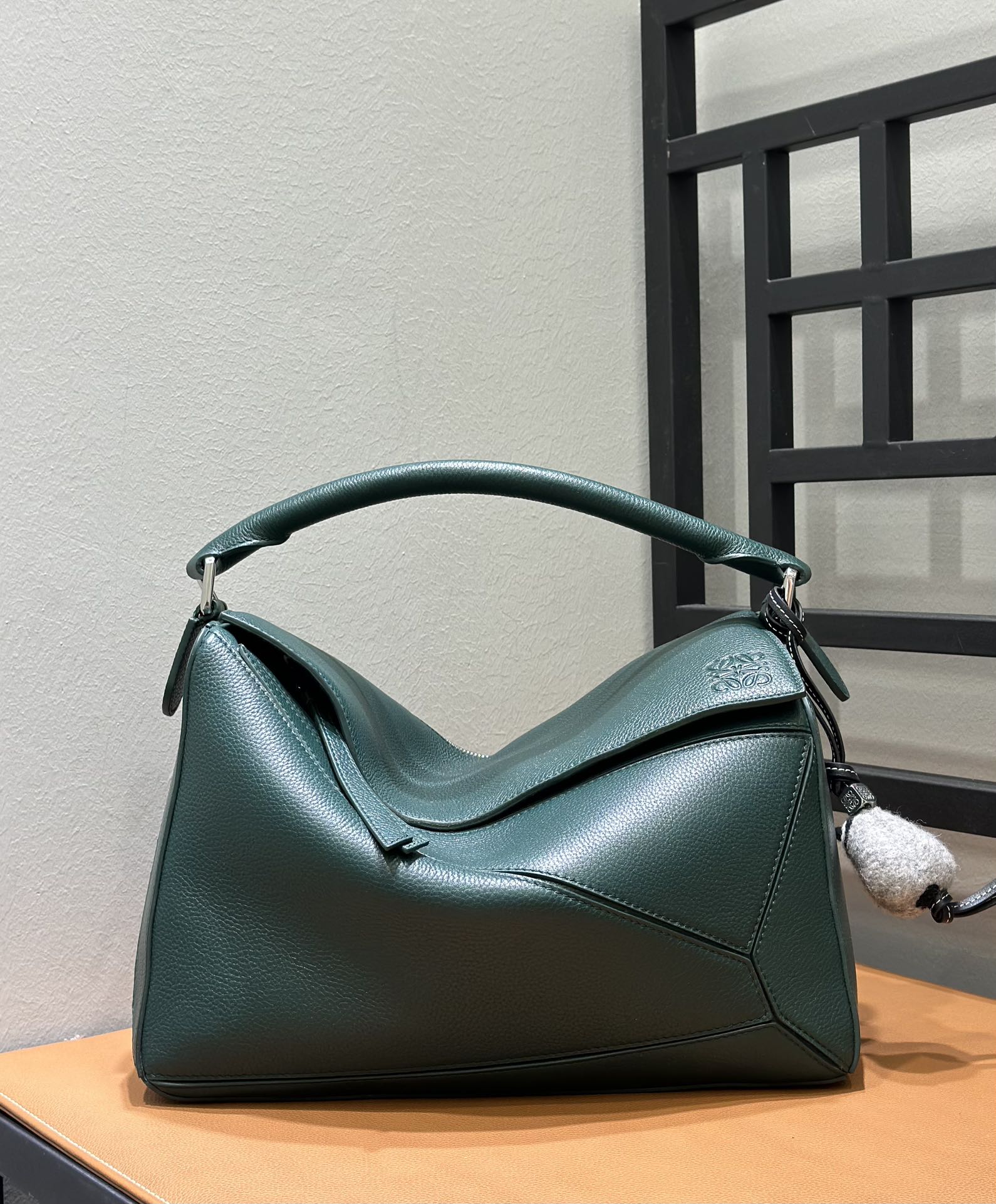 Lowee Puzzle Edge Bag-33*14*21.5CM