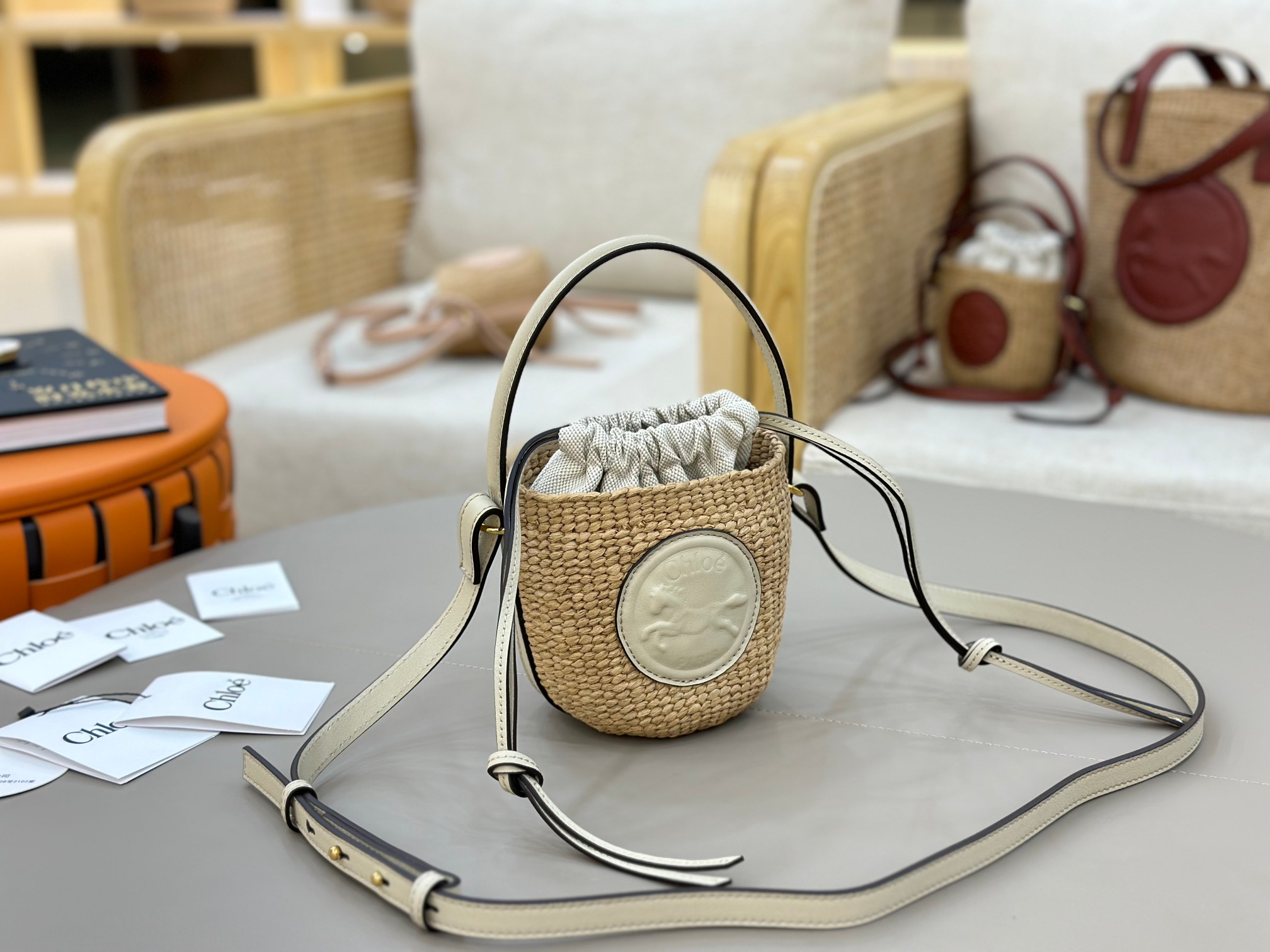 Ch10é mini horse medal basket in natural fibers-14x12.5x14cm