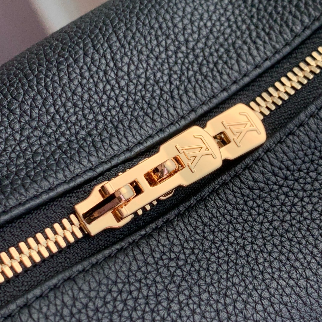 L0vis Vvtt0n M13667 Top Handbags-25*15*18CM