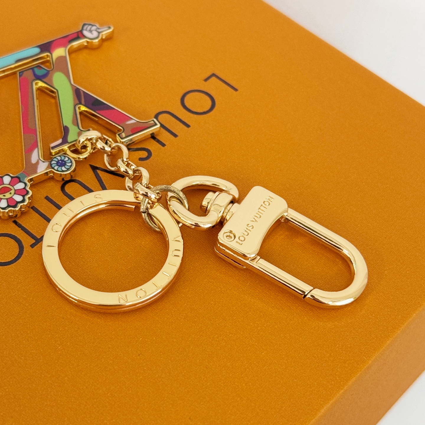 L0vis Vvtt0n Bag Charm