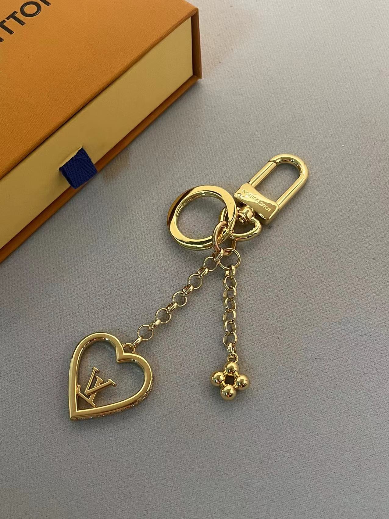 L0vis Vvtt0n Bag Charm