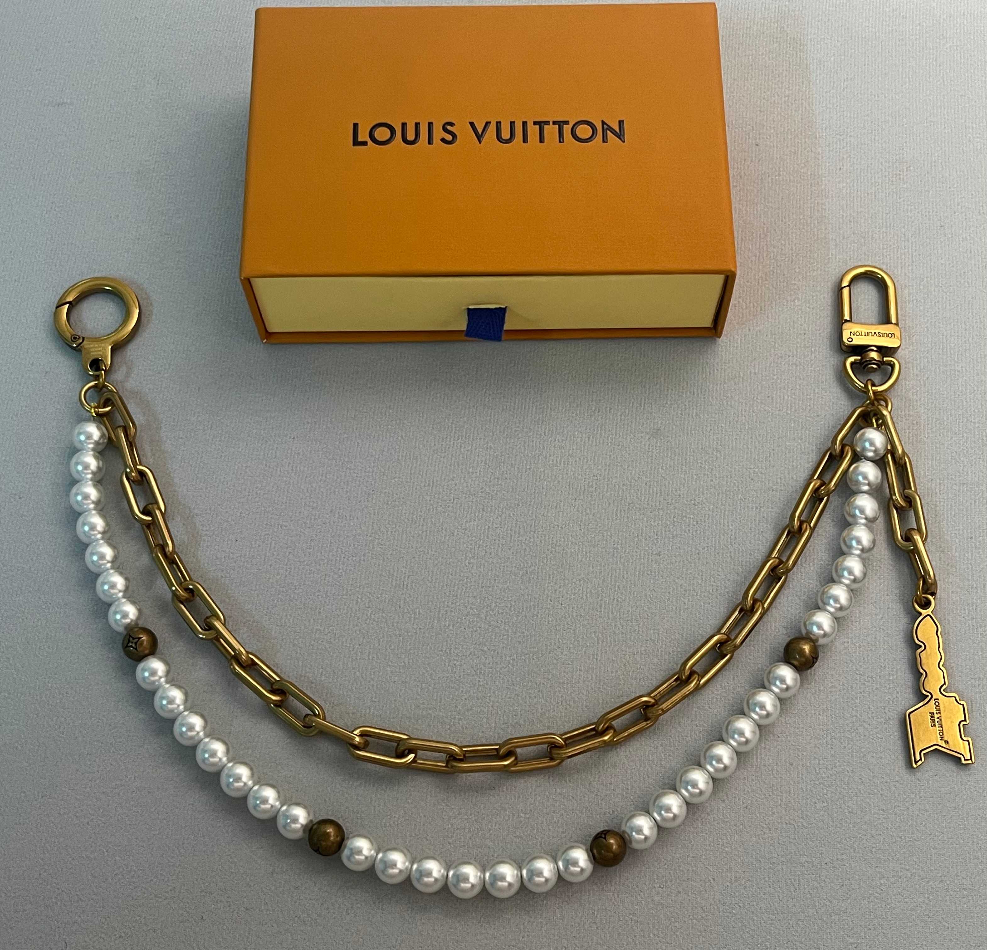 L0vis Vvtt0n Bag Charm
