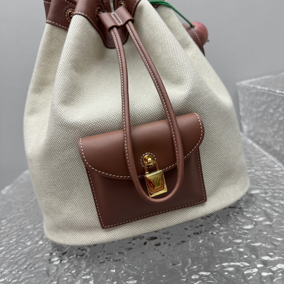 L0r0 P1ana extra bag-14*25*27cm