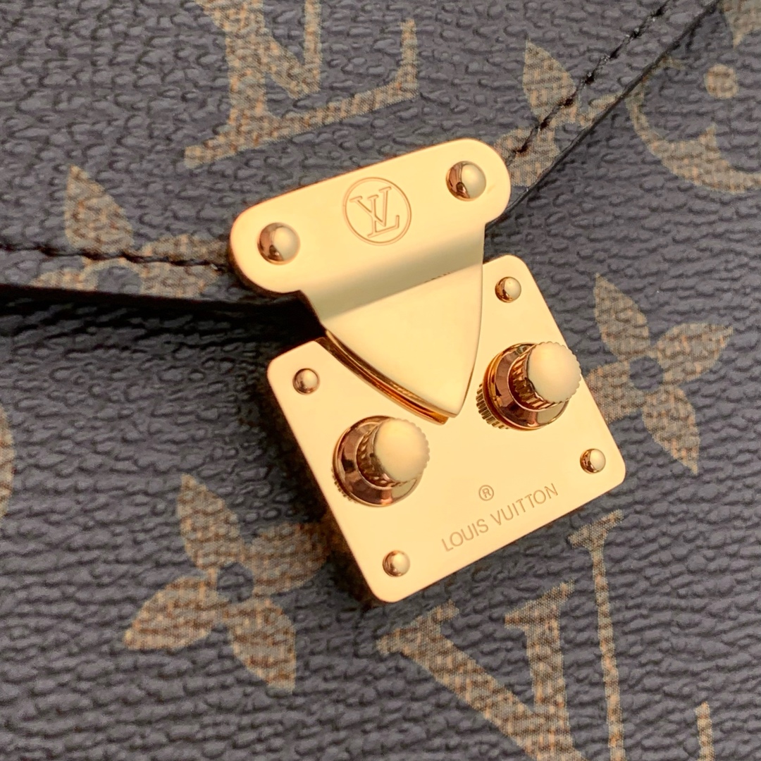 l0vis Vvtt0n métis phone bag -17.5 x 4 x 10.4cm