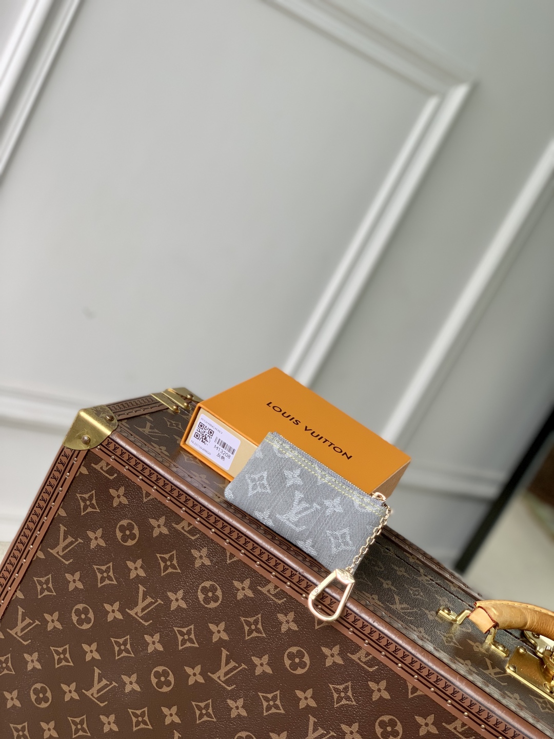 L0vis Vvtt0n Monogram DenimWallet - 12 x 7 x 1.5CM